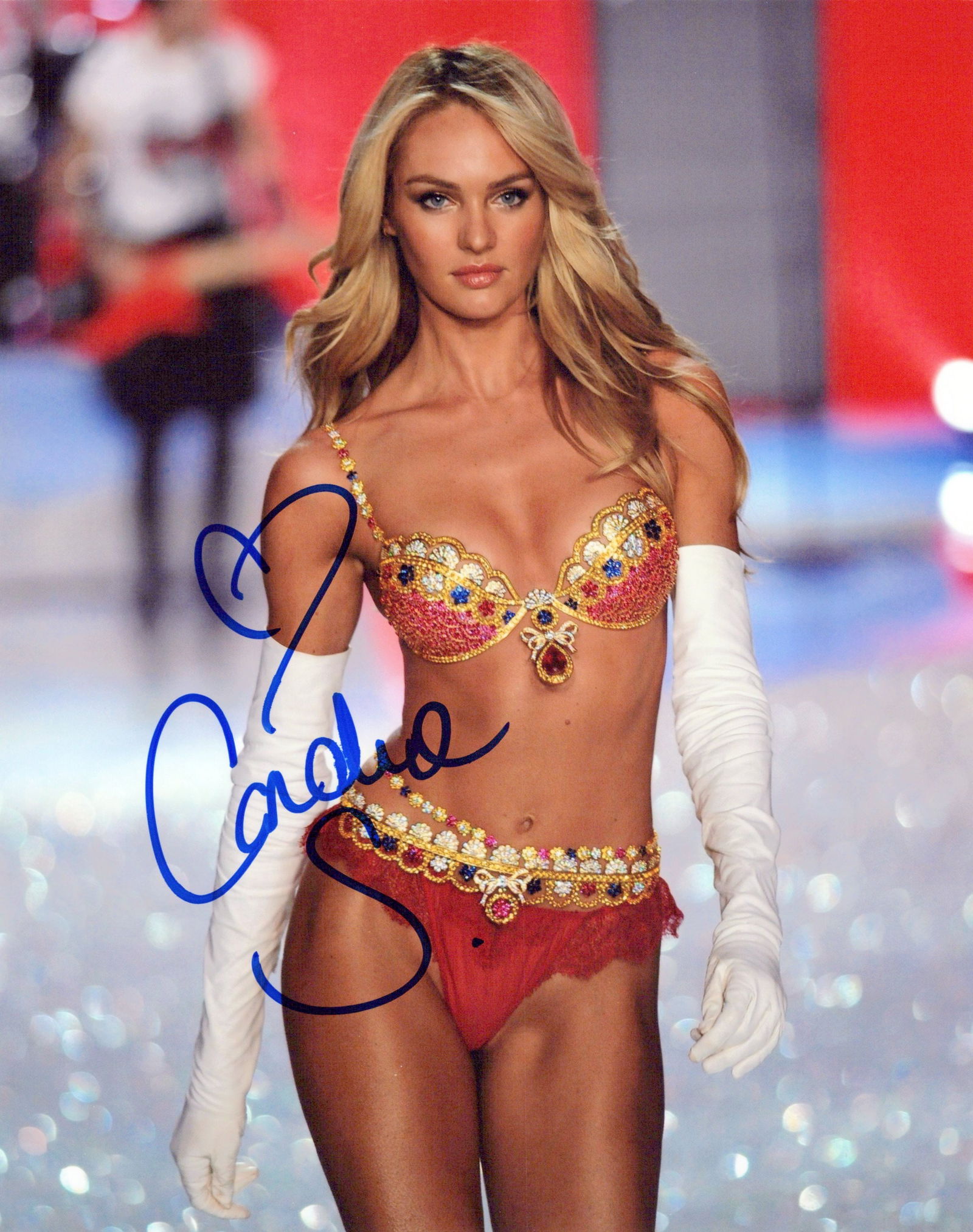 Candice Swanepoel VICTORIA SECRETS In Person Signed Photo (1 of 1)
