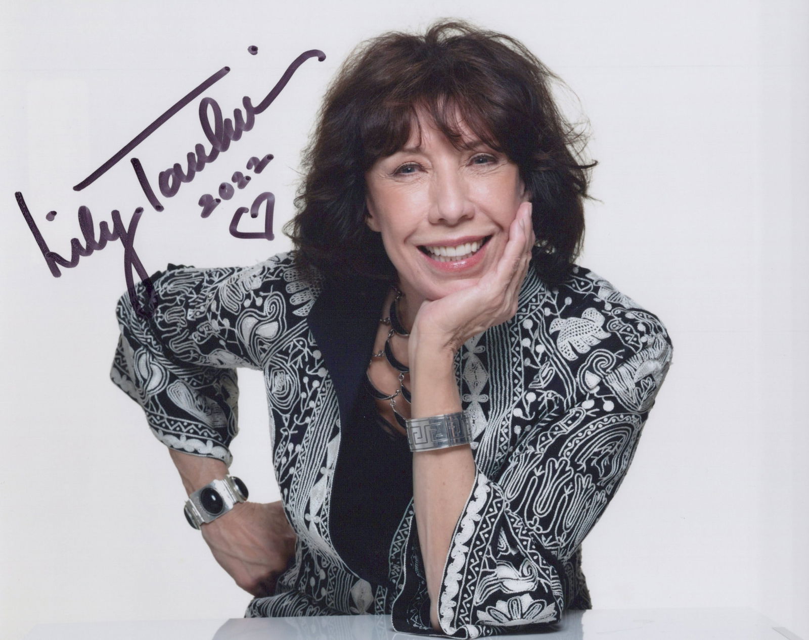 Lily Tomlin LAUGH-IN / 9 To 5 In Person Signed Photo (1 of 1)