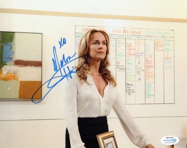 Melora Hardin THE OFFICE In Person Signed Photo: Photo size is 8x10. Melora Hardin in person signed photo from the TV series THE OFFICE. Melora Hardin as the character Jan Levinson. IMPERFECTIONS: SLIGHT SMUDGING ON SIGNATURE PRICED ACCORDINGLY.