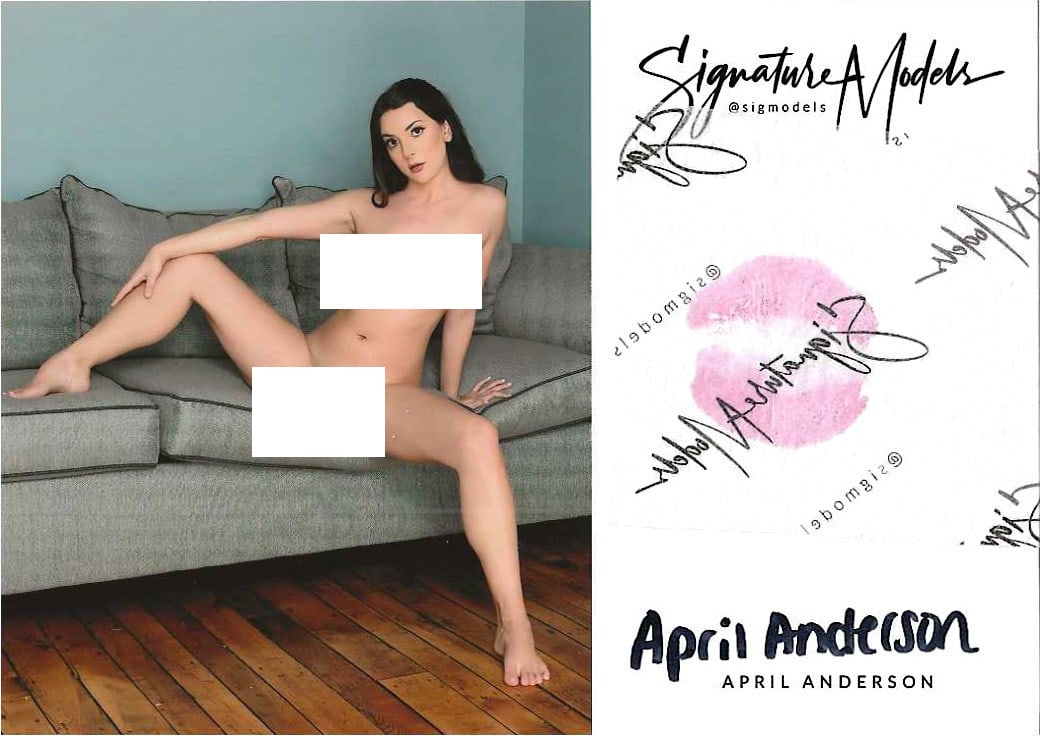 April Anderson LIP PRINT KISS CARD In Person Signed Photo (1 of 1)