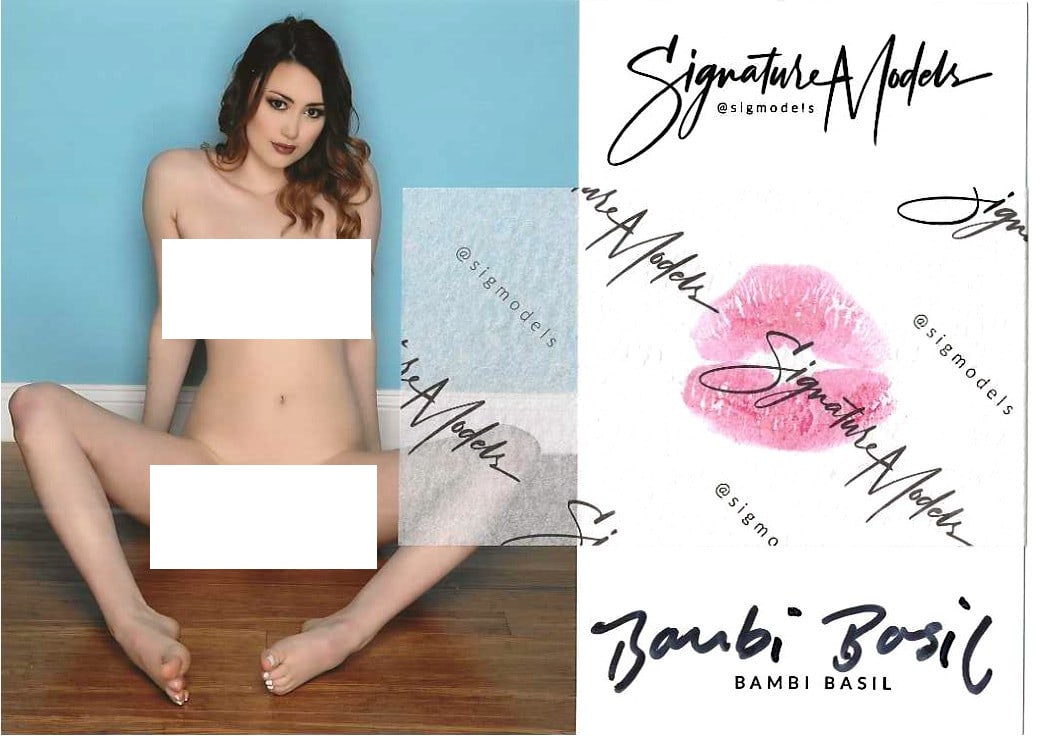 Bambi Basil LIP PRINT KISS CARD In Person Signed Photo: Photo size is 5x7. PRIVATE SIGNING. Bambi Basil Signature Model in person signed sexy nude portrait. She has also added a lip print. This was signed at an exclusive signing and photo shoot done on Feb
