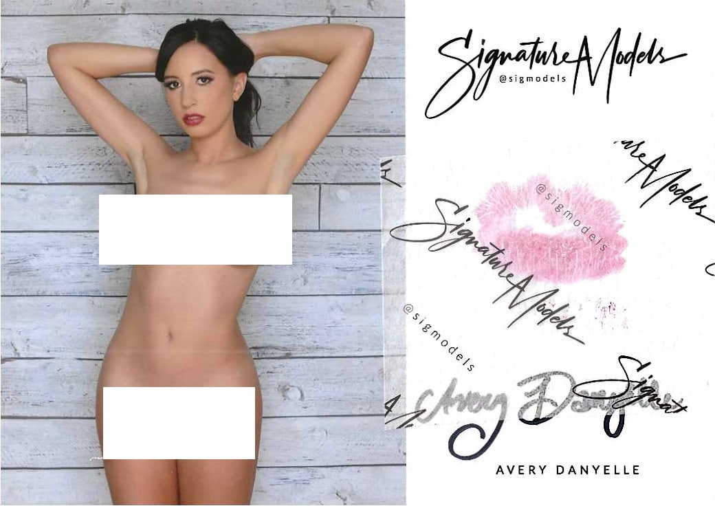 Avery Danyelle LIP PRINT KISS CARD In Person Signed Photo: PRIVATE SIGNING. Avery Danyelle in person signed photo and kiss card. Signature Model. 5x7 Color In Person signed very sexy portrait. She added a lip print. This item was signed at an EXCLUSIVE signin
