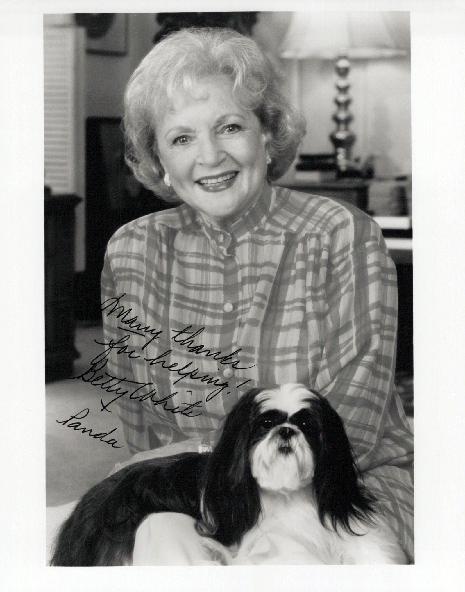 Betty White (1922-2021) Signed Photo (1 of 1)