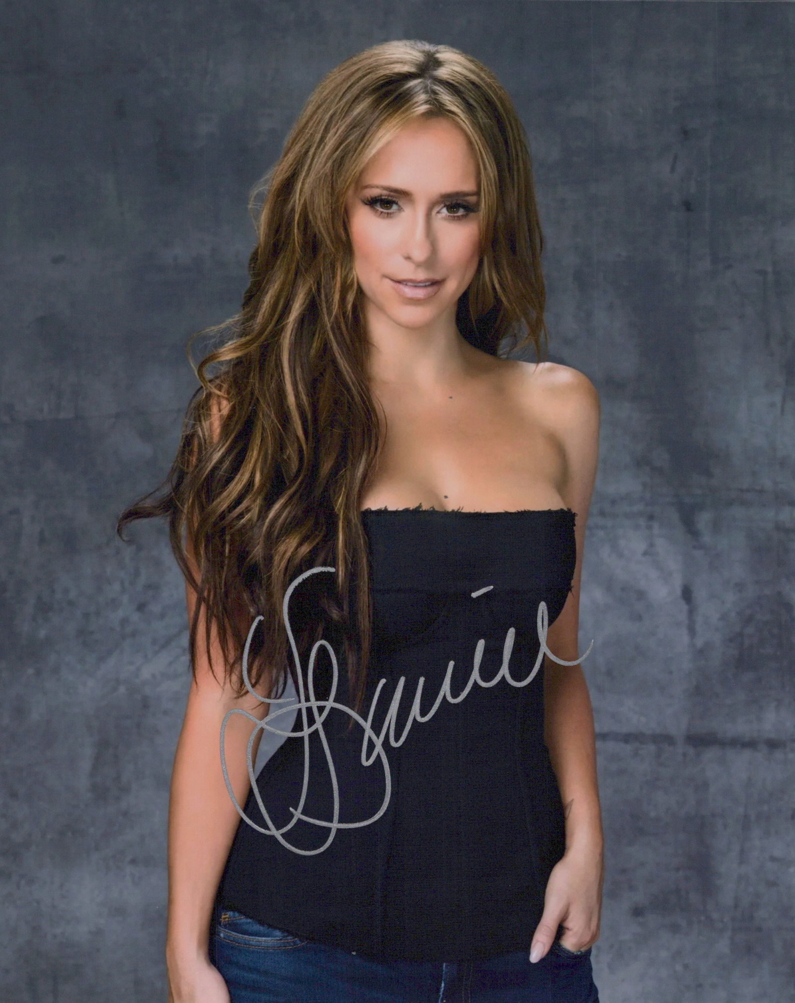 Jennifer Love Hewitt SEXY In Person Signed Photo (1 of 1)