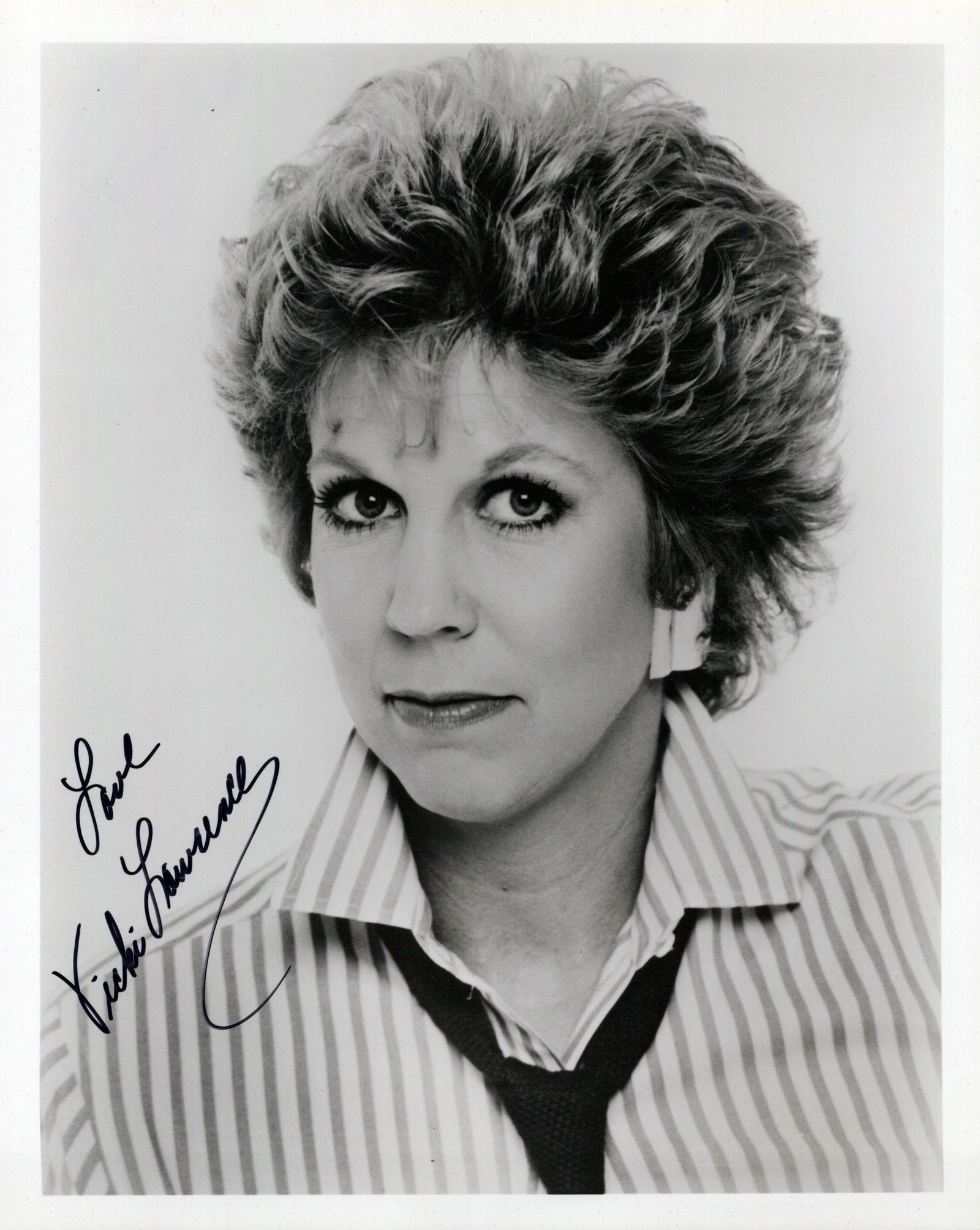 Vicki Lawrence MAMA'S FAMILY / CAROL BURNETT In Person Signed Photo (1 of 1)