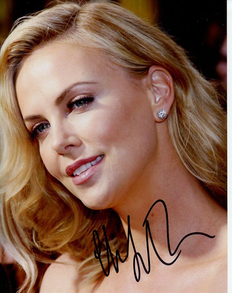 Charlize Theron GORGEOUS In Person Signed Photo (1 of 1)