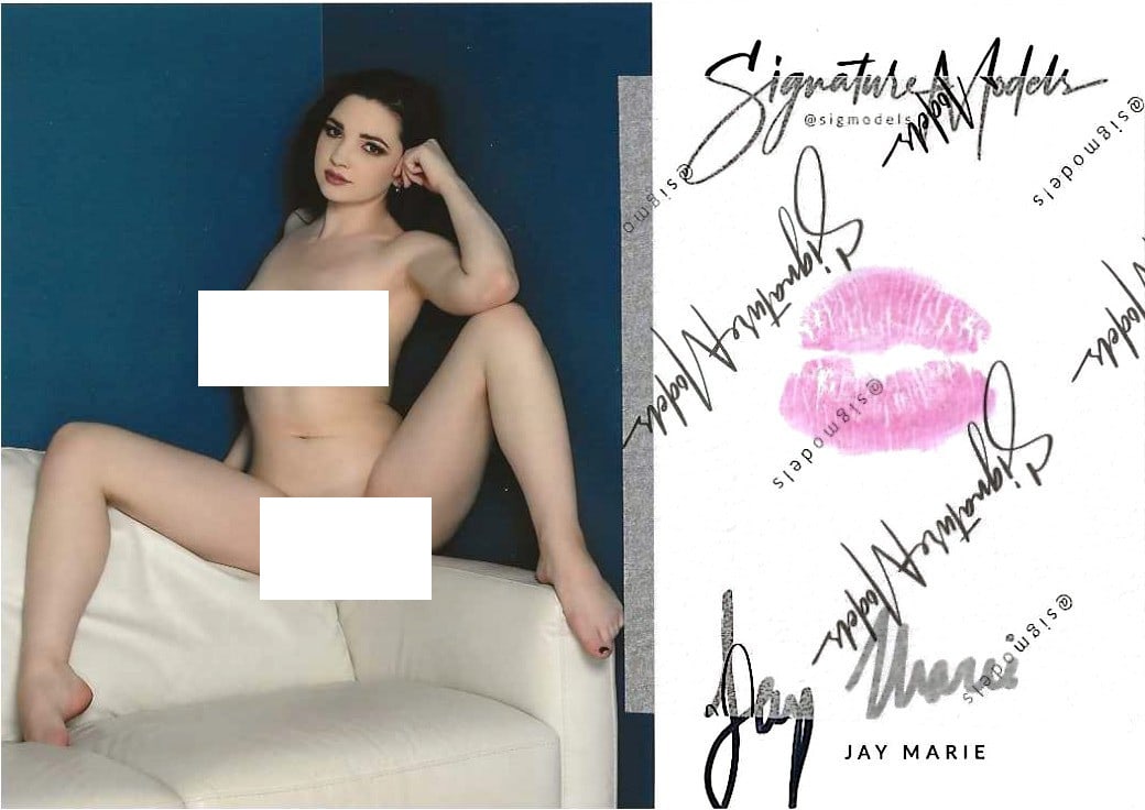 Jay Marie LIP PRINT KISS CARD In Person Signed Photo (1 of 1)