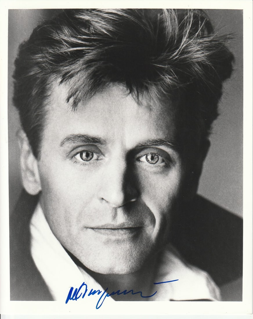 Mikhail Baryshnikov DANCER / CHOREOGRAPHER In Person Signed Photo: Photo size is 8x10. Mikhail Baryshnikov in persons signed photo. Mikhail Baryshnikov signed photo. Mikhail Baryshnikov is a Latvian and American dancer, choreographer, and actor. He was the preeminent