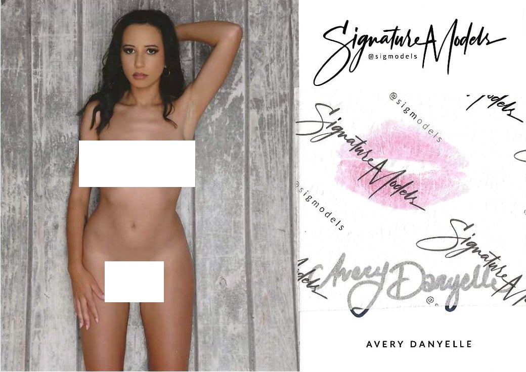 Avery Danyelle LIP PRINT KISS CARD In Person Signed Photo: Photo size is 5x7. PRIVATE SIGNING. Avery Danyelle in person signed photo and kiss card. Signature Model. 5x7 Color In Person signed very sexy portrait. She added a lip print. This item was signed at 
