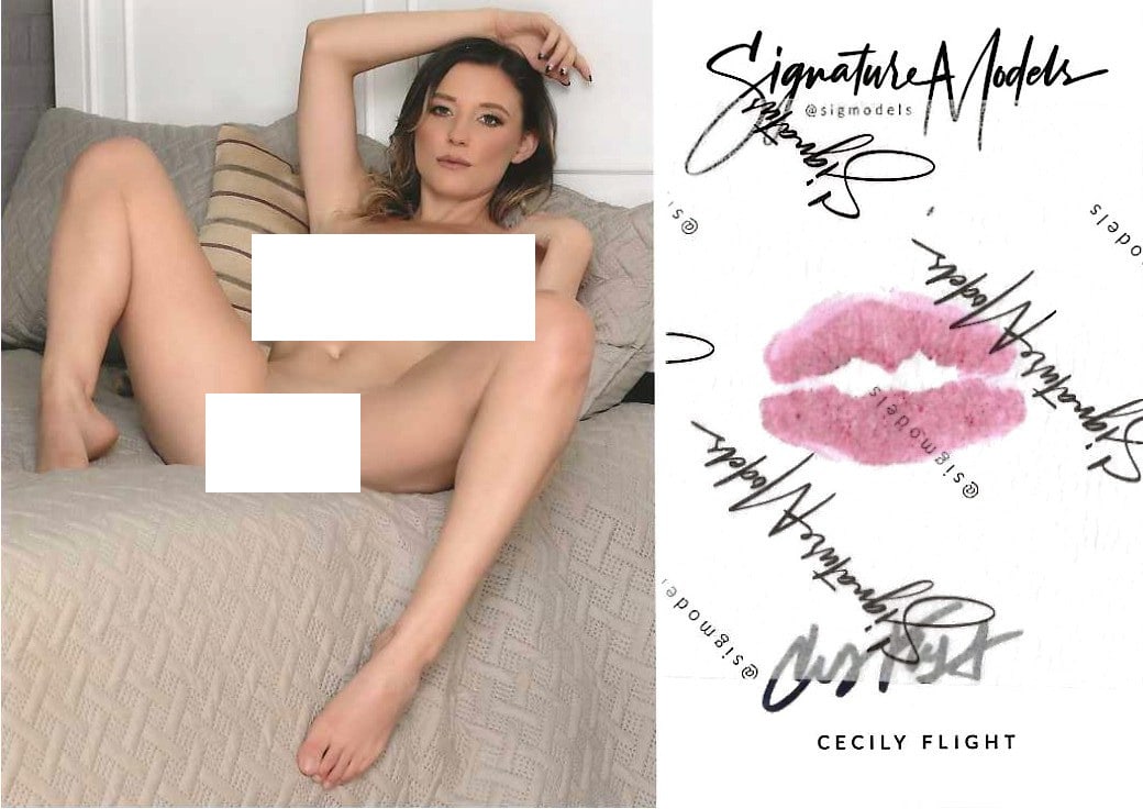 Cecily Flight LIP PRINT KISS CARD In Person Signed Photo: Photo size is 5x7. PRIVATE SIGNING. Cecily Flight in person signed photo and kiss card. 5x7 Color In Person signed very sexy portrait. She added a lip print. This item was signed at an EXCLUSIVE signi