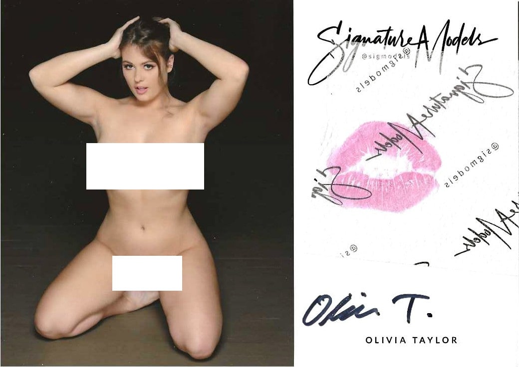 Olivia Taylor LIP PRINT KISS CARD In Person Signed Photo (1 of 1)