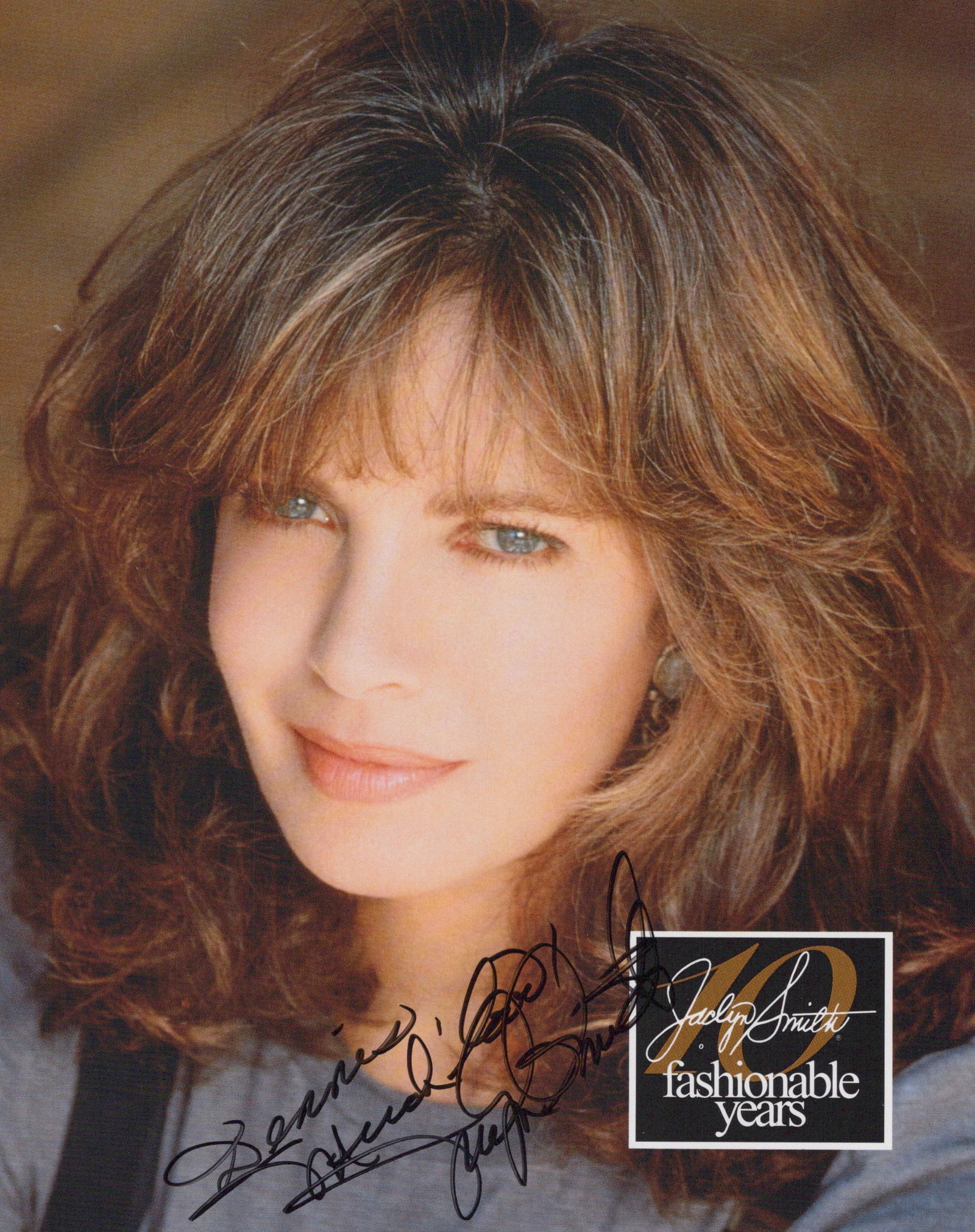 Jaclyn Smith BOURNE IDENTITY / CHARLIE'S ANGELS Signed Photo (1 of 1)