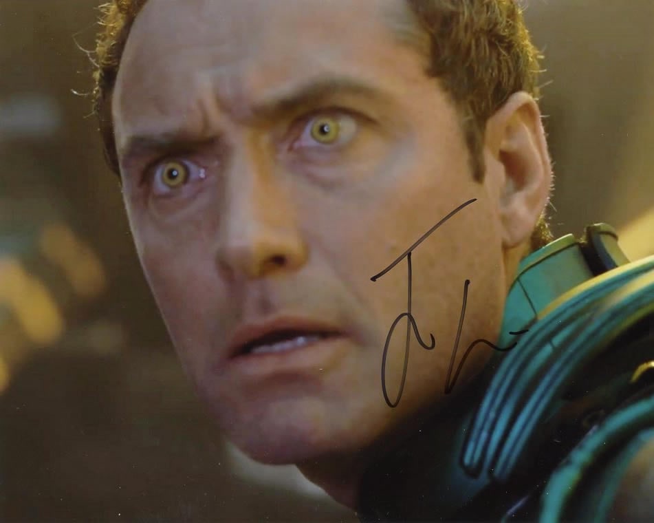 Jude Law CAPTAIN MARVEL In Person Signed Photo (1 of 1)
