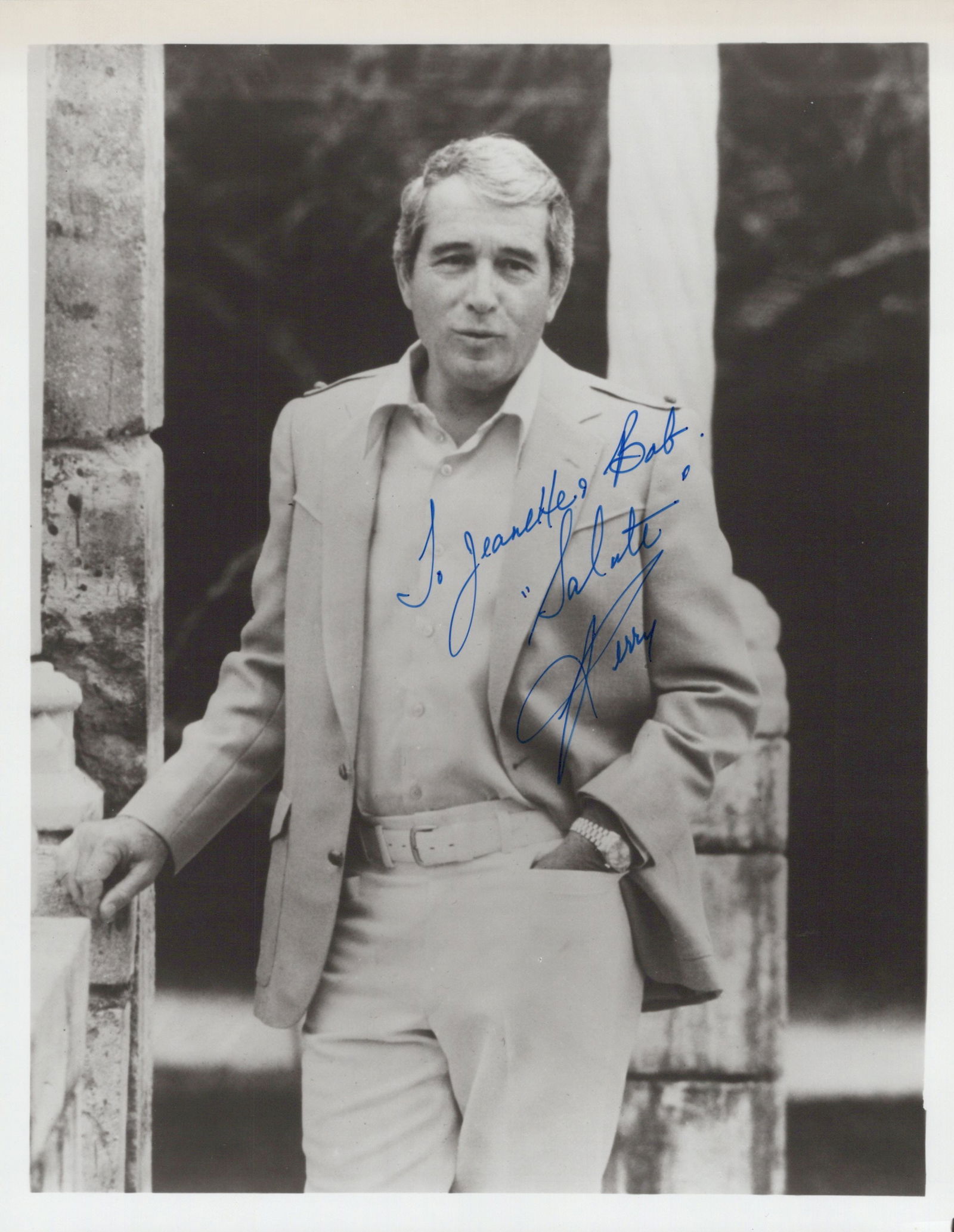 Perry Como (1912-2001) SINGER Signed Photo (1 of 1)