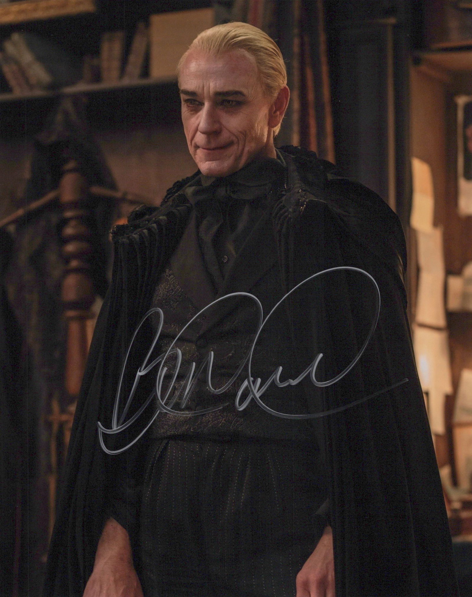 Ben Daniels INTERVIEW WT VAMPIRE In Person Signed Photo: Photo size is 8x10. Ben Daniels in person signed photo from the TV series INTERVIEW WITH THE VAMPIRE. Ben Daniels as the character Santiago.