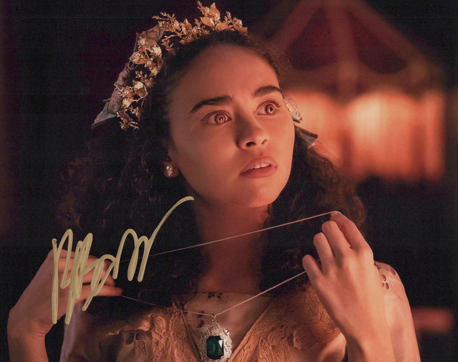 Bailey Bass INTERVIEW WT VAMPIRE In Person Signed Photo: Photo size is 8x10. Bailey Bass in person signed photo from the TV series INTERVIEW WITH THE VAMPIRE. Bailey Bass has the character Claudia.