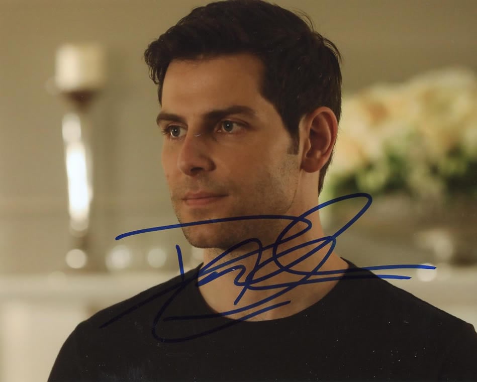 David Giuntoli MILLION LITTLE THINGS In Person Signed Photo: Photo size is 8x10. David Giuntoli in person signed photo from the TV series A MILLION LITTLE THINGS. David Giuntoli as the character Eddie Saville