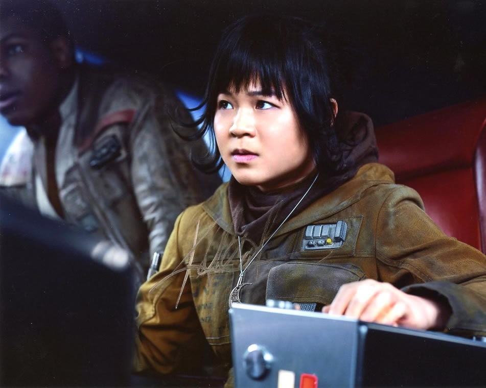 Kelly Tran STAR WARS In Person Signed Photo (1 of 1)