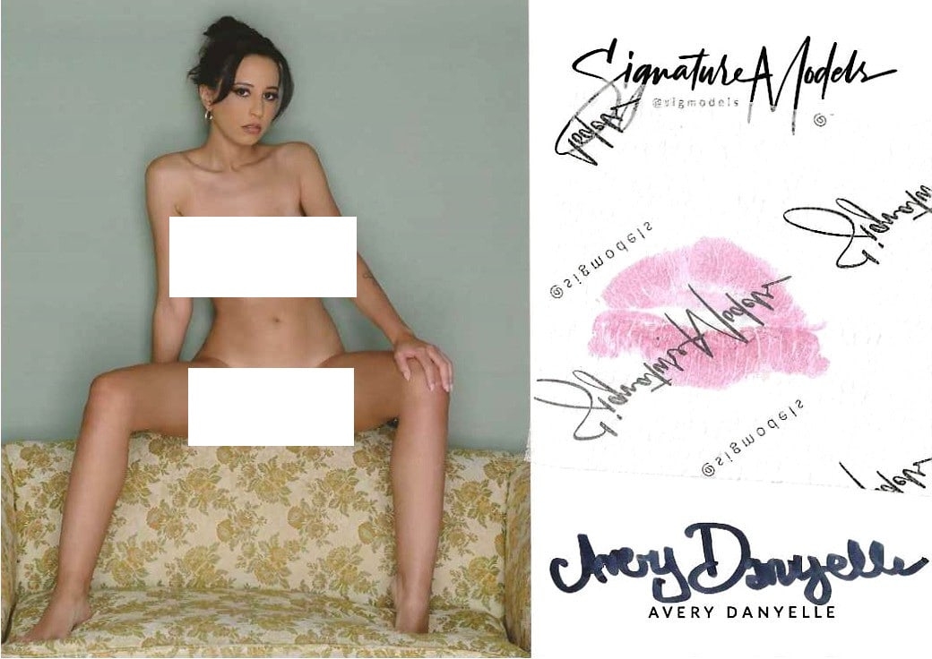 Avery Danyelle LIP PRINT KISS CARD In Person Signed Photo: Photo size is 5x7. PRIVATE SIGNING. Avery Danyelle in person signed photo and kiss card. She added a lip print. This item was signed at an EXCLUSIVE signing and photo shoot on May 16, 2025