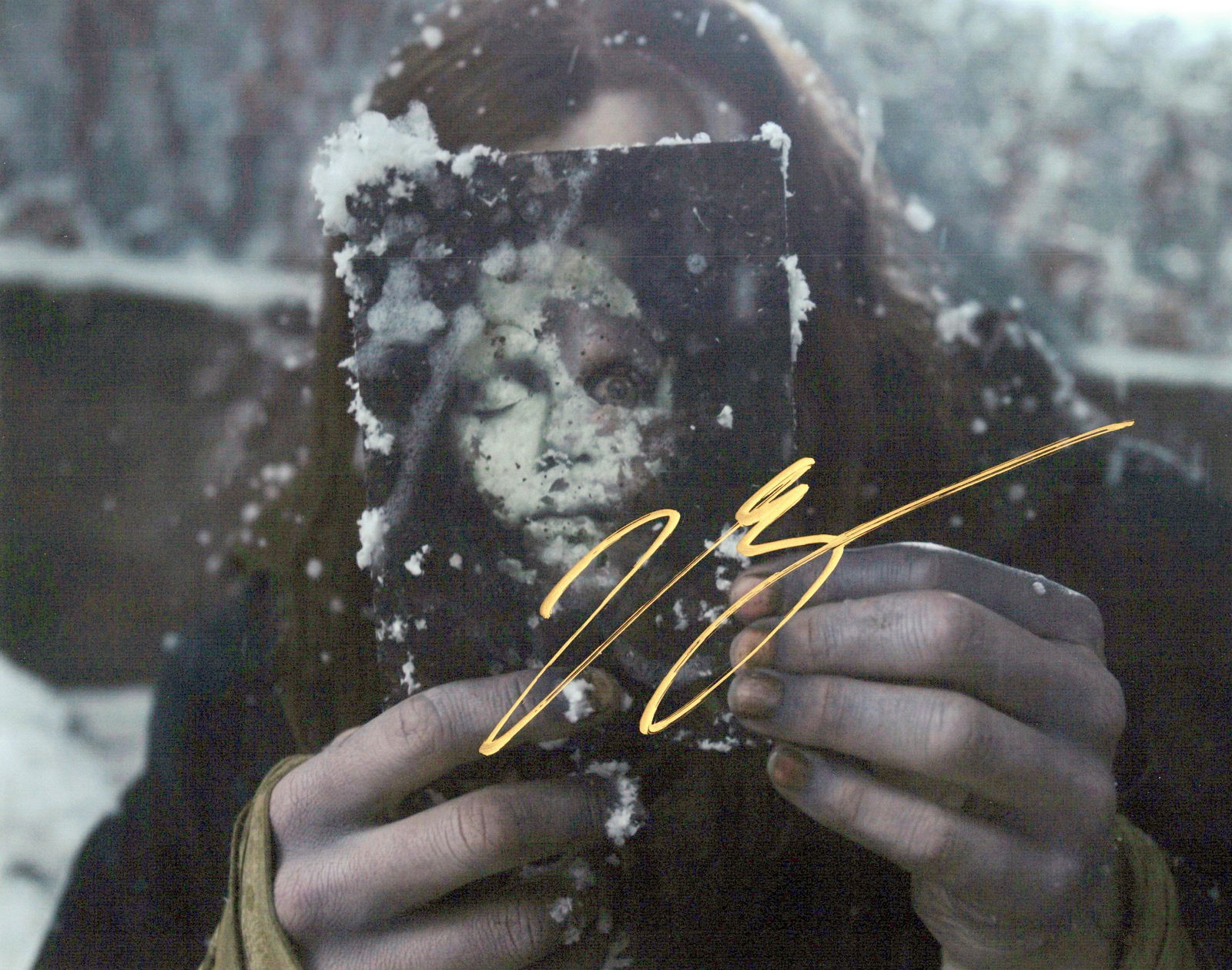 Jacob Elordi FRANKENSTEIN In Person Signed Photo: Photo size is 8x10. Jacob Elordi in person signed photo from the movie FRANKENSTEIN. Jacob Elordi as the character The Creature.