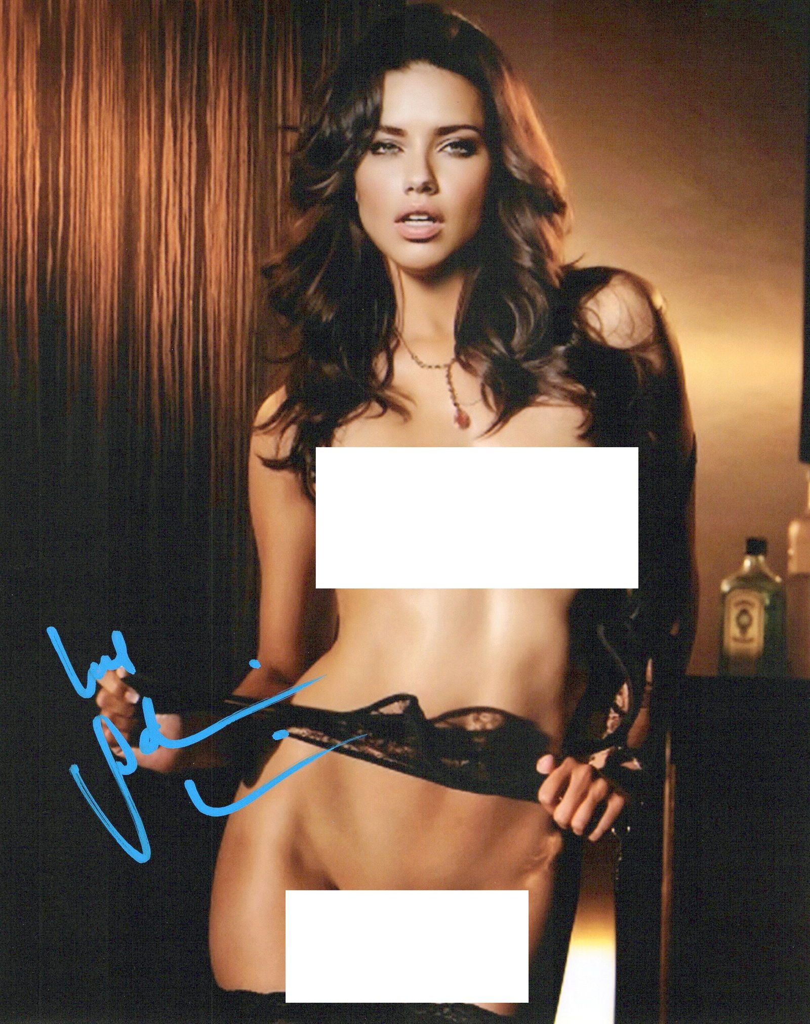 Adriana Lima VICTORIA'S SECRETS In Person Signed Photo: Photo size is 8x10. Adriana Lima gorgeous in person signed autographed photo. Adriana Lima has been in such movies and TV as OCEANS EIGHT, HOW I MET YOUR MOTHER, THE CRAZY ONES. It is also best known