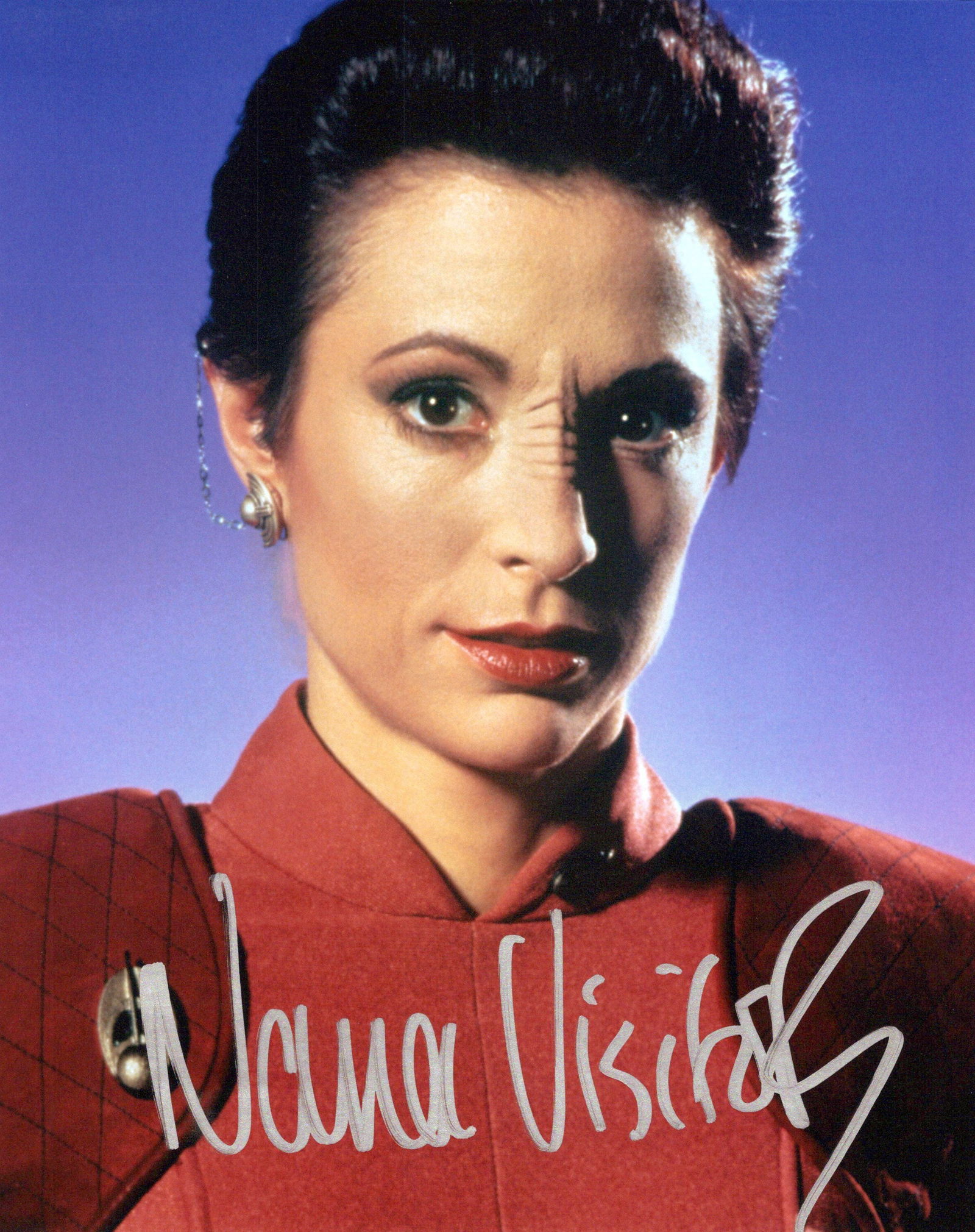 Nana Visitor DEEP SPACE NINE In Person Signed Photo: Photo size is 8x10. Nana Visitor in person signed photo from the TV series STAR TREK DEEP SPACE NINE. Not a Visitor as the character Kira Nerys.