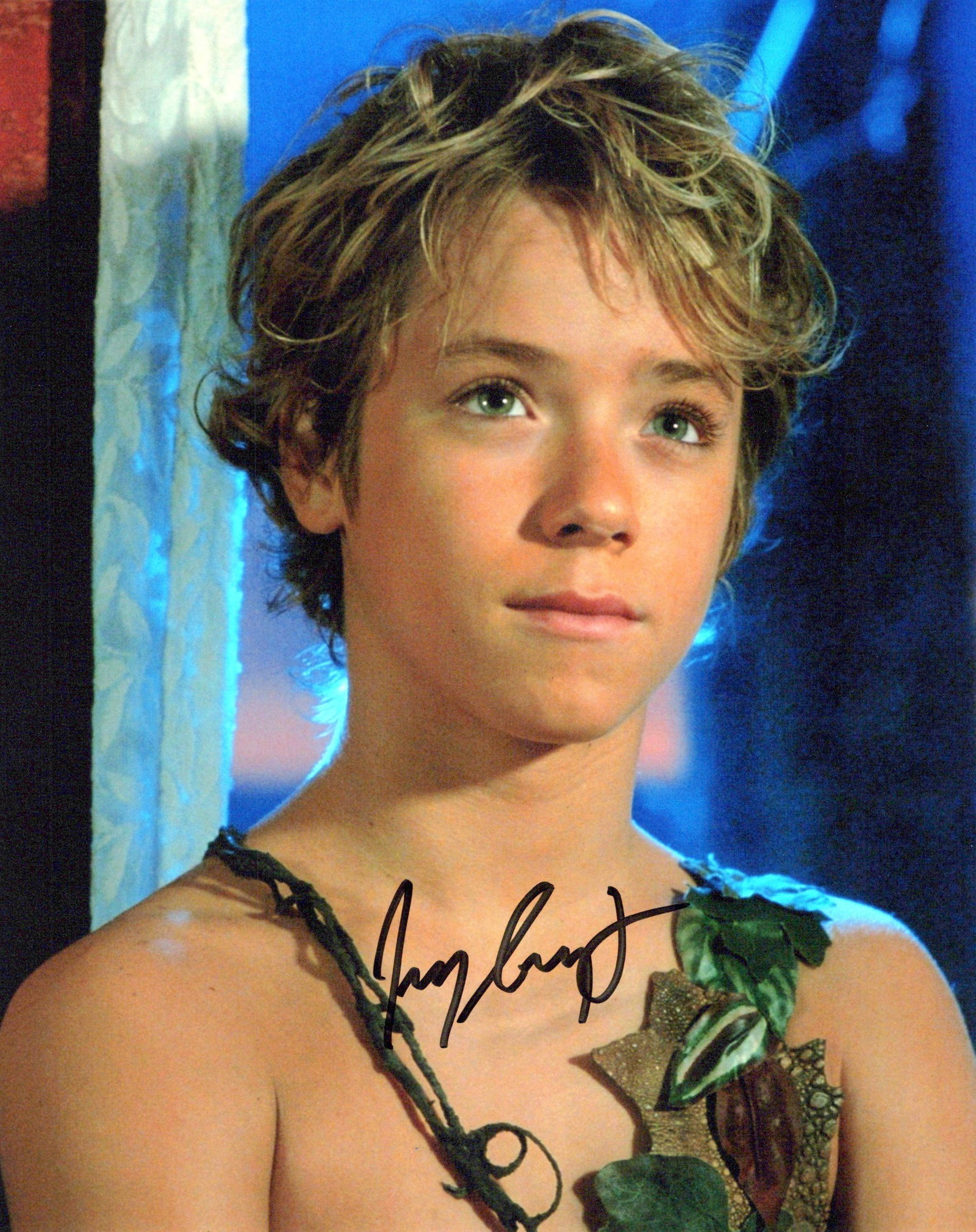 Jeremy Sumpter PETER PAN In Person Signed Photo: Photo size is 8x10. PRIVATE SIGNING. Jeremy Sumpter in person signed photo from the movie PETER PAN. Jeremy Sumpter as the character Peter Pan.