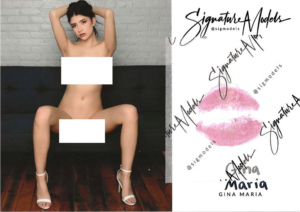 Gina Maria PLAYBOY / HUSTLER KISS CARD In Person Signed Photo: Photo size is 5x7. PRIVATE SIGNING. Gina Maria in person signed photo and kiss card. Playboy / Hustler Model. 5x7 Color In Person signed very sexy portrait. She added a lip print. This item was signed