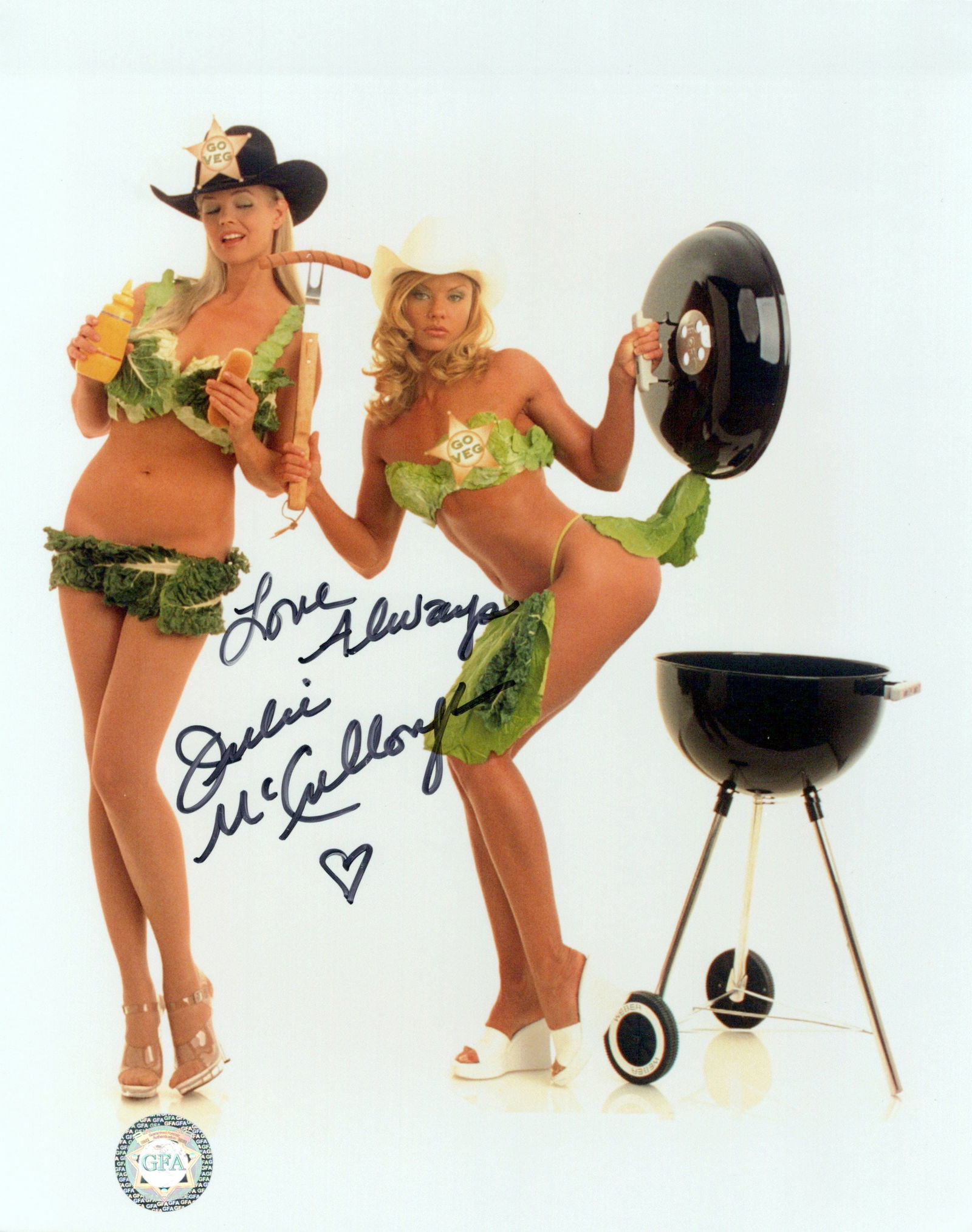 Julie McCullough PLAYBOY In Person Signed Photo: Photo size is 8x10. Julie McCullough in person signed photo. Julie McCullough is an American model, actress and stand-up comedian. She was Playboy magazine's Playmate of the Month for February 1986, a