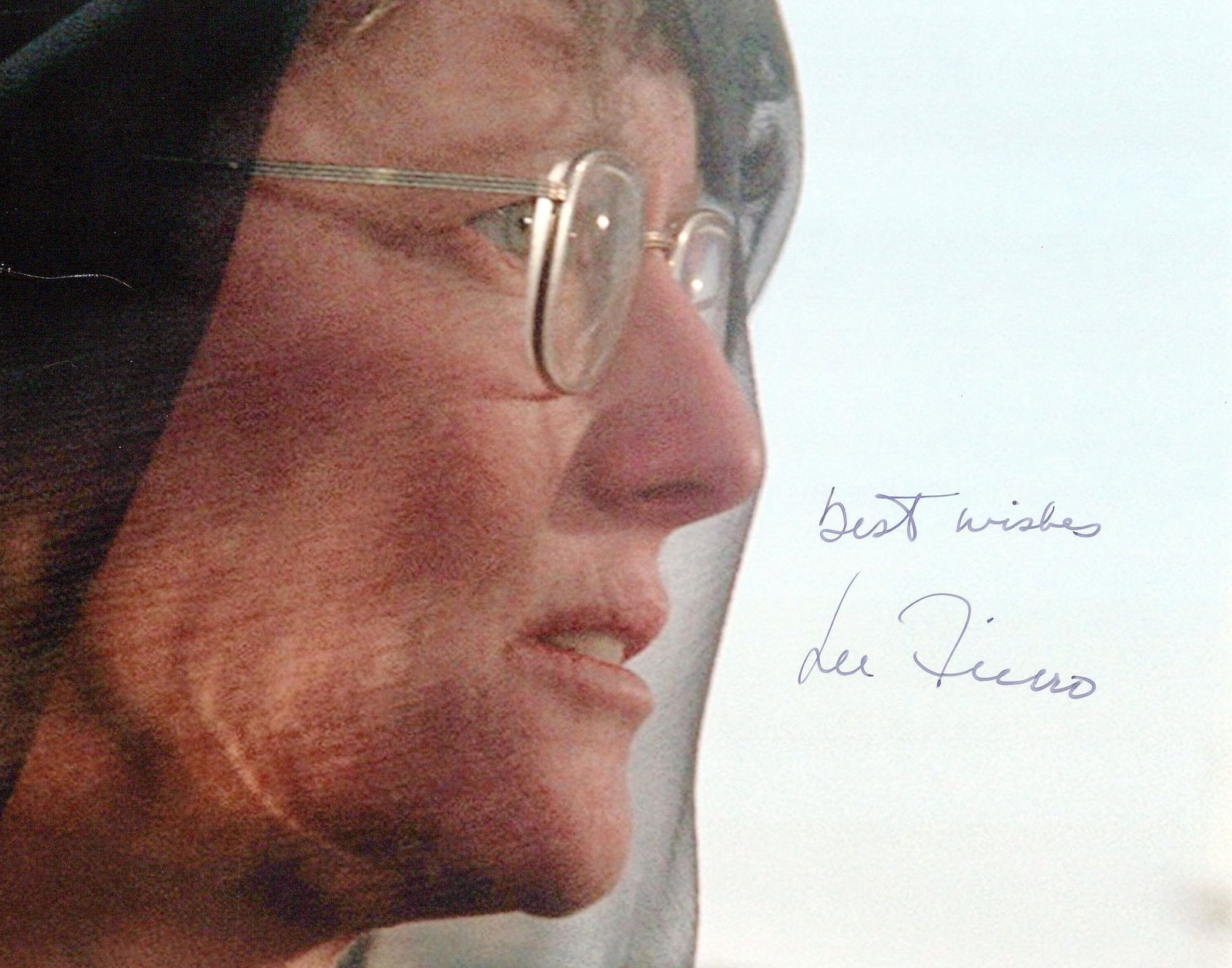 Lee Fierro (1929-2020) JAWS In Person Signed Photo: Photo size is 8x10. Lee Fierro (1929-2020) RARE !!in person signed photo from the movie JAWS. Lee Fierro as the character Mrs. Kitner.