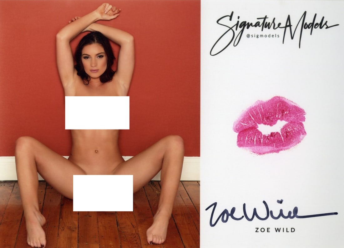 Zoe Wild HUSTLER LIP PRINT KISS CARD In Person Signed Photo: Photo size is 5x7. PRIVATE SIGNING. Zoe Wild HUSTLERl in person signed sexy nude portrait. She has also added a lip print. This was signed at an exclusive signing and photo shoot done on December 28,