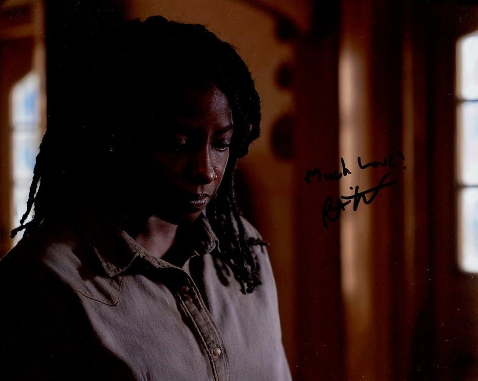Rutina Wesley THE LAST OF US In Person Signed Photo: Photo size is 8x10. Rutina Wesley in person signed photo from the TV series THE LAST OF US. Rutina Wesley as the character Maria Miller.