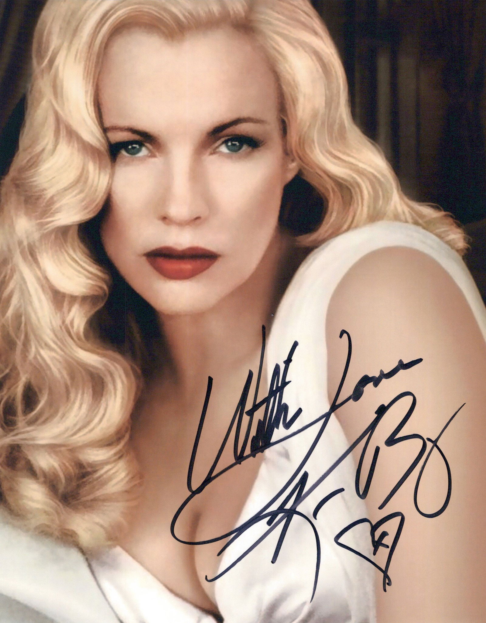 Kim Basinger THE NATURAL / BATMAN In Person Signed Photo: Photo size is 8x10. Kim Basinger in person signed photo. Kim Basinger has been in such movies as BATMAN, LA CONFIDENTIAL, and THE NATURAL.