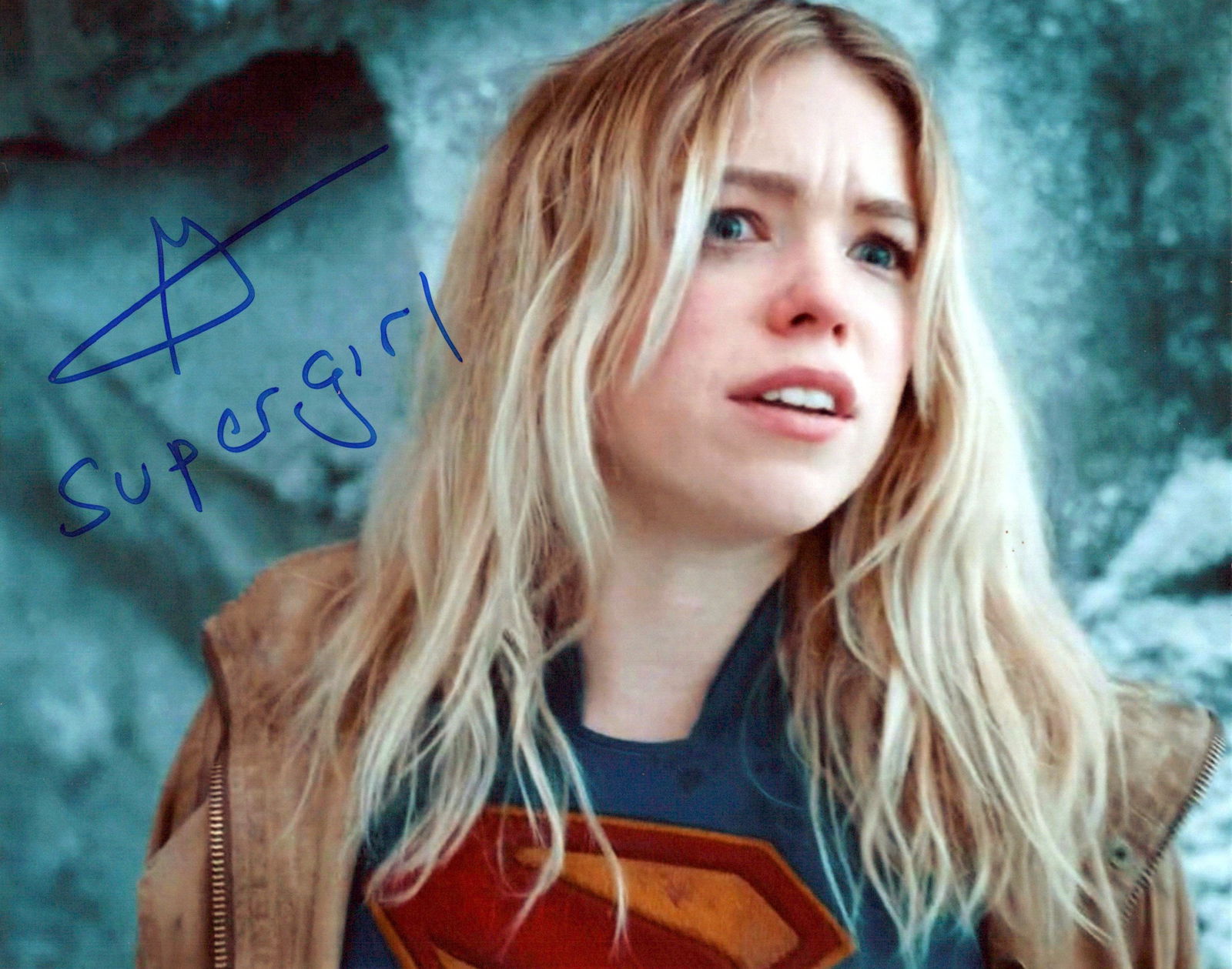 Milly Alcock SUPERMAN / SUPERGIRL IN Person Signed Photo: Photo size is 8x10. Milly Alcock in person signed photo from the movie SUPERMAN. Milly Alcock as the character Kara Zor-El / Supergirl.
