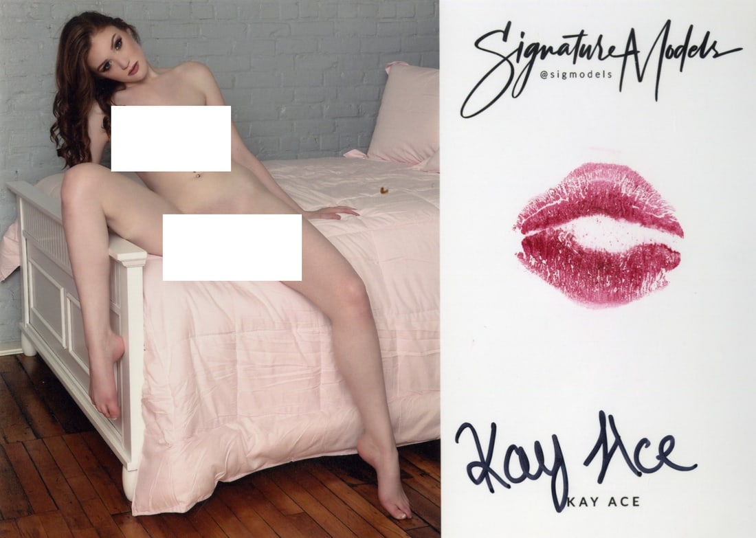 Kay Ace LIP PRINT KISS CARD In Person Signed Photo: Photo Size is 5x7. PRIVATE SIGNING. Kay Ace in person signed sexy nude portrait. She has also added a lip print. This was signed at an exclusive signing and photo shoot done on February 12, 2021