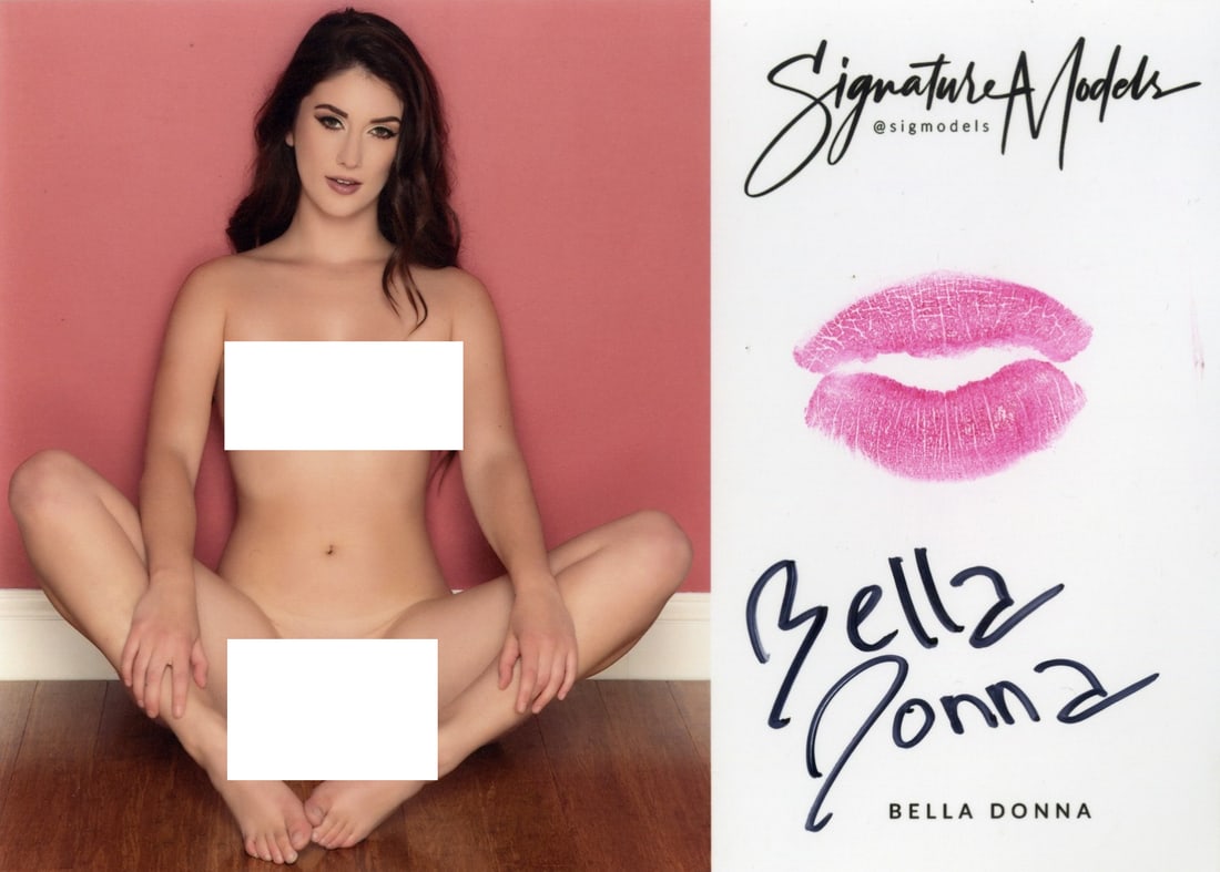 Bella Donna LIP PRINT KISS CARD In Person Signed Photo: Photo size is 5x7. PRIVATE SIGNING. Popular glamour model. Color In Person Signeded very sexy NUDE portrait. This item was Signeded at an exclusive Signeding and photo shoot on June 5, 2025