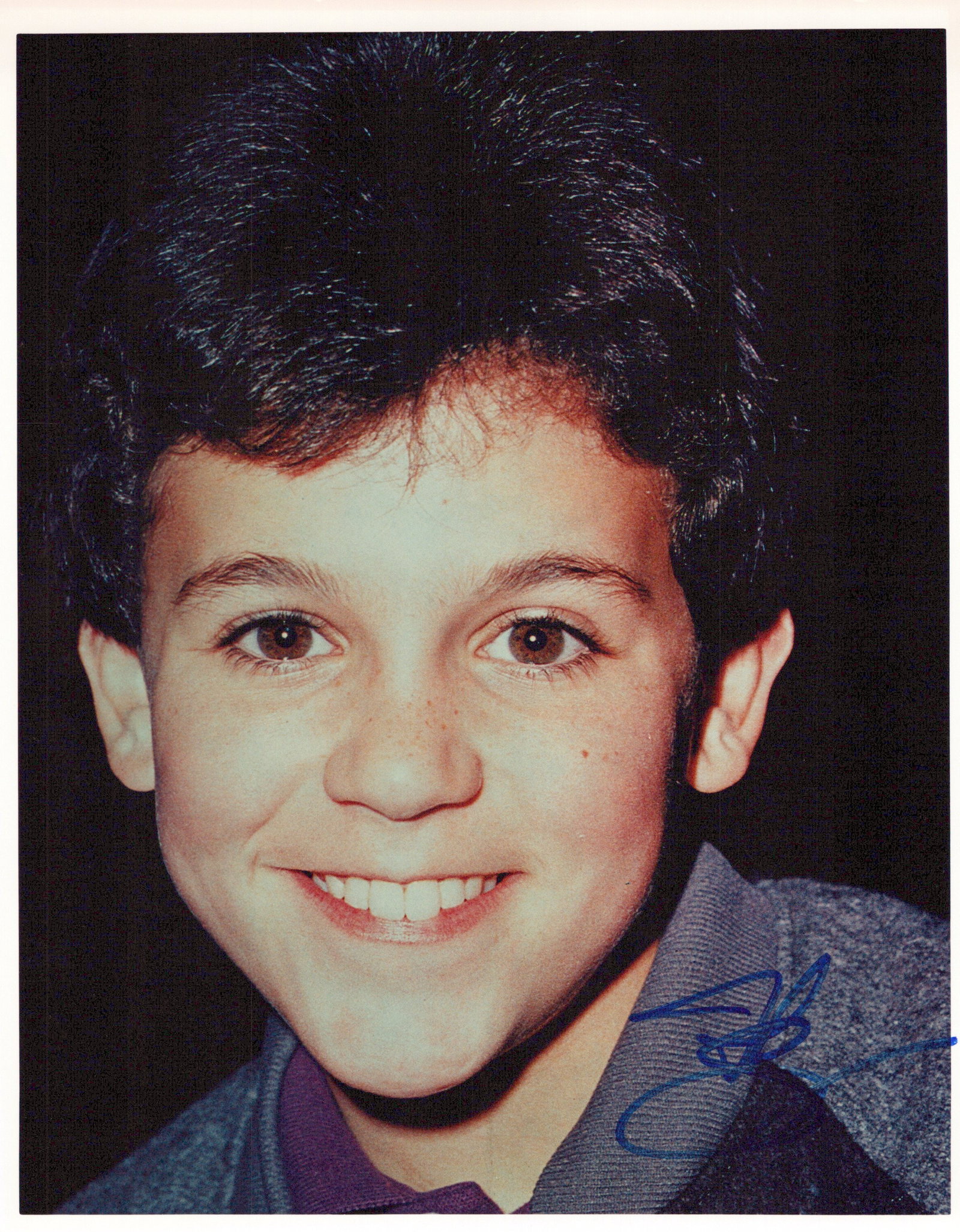 Fred Savage WONDER YEARS / PRINCESS BRIDE In Person Signed Photo: Photo size is 8x10. Fred Savage in person signed photo. Fred Savage has done such TV and movies as THE WONDER YEARS, THE BOY WHO COULD FLY, and THE PRINCESS BRIDE