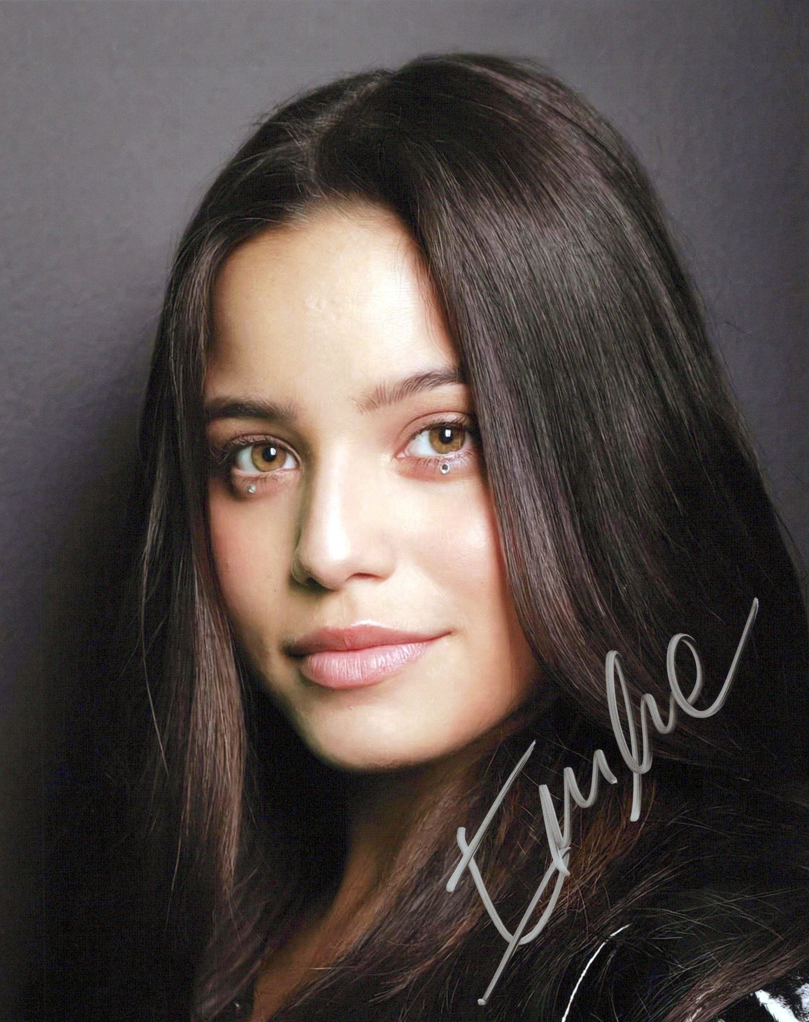 Emilia Mernes SINGER In Person Signed Photo: Photo size is 8x10. Emilia Mernes in person signed photo. María Emilia Mernes, known mononymously as Emilia, is an Argentine singer, songwriter, model, and actress. She began her career as the lead v