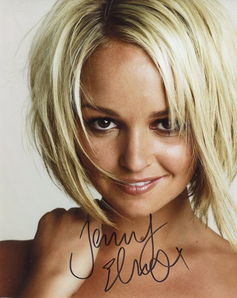 Jennifer Ellison BEAUTIFUL CLOSE-UP In Person Signed Photo: Photo size is 8x10. Jennifer Ellison in person signed autographed photo. Jennifer Ellison is an English actress, former glamour model, television personality, dancer and singer. Ellison is perhaps bes