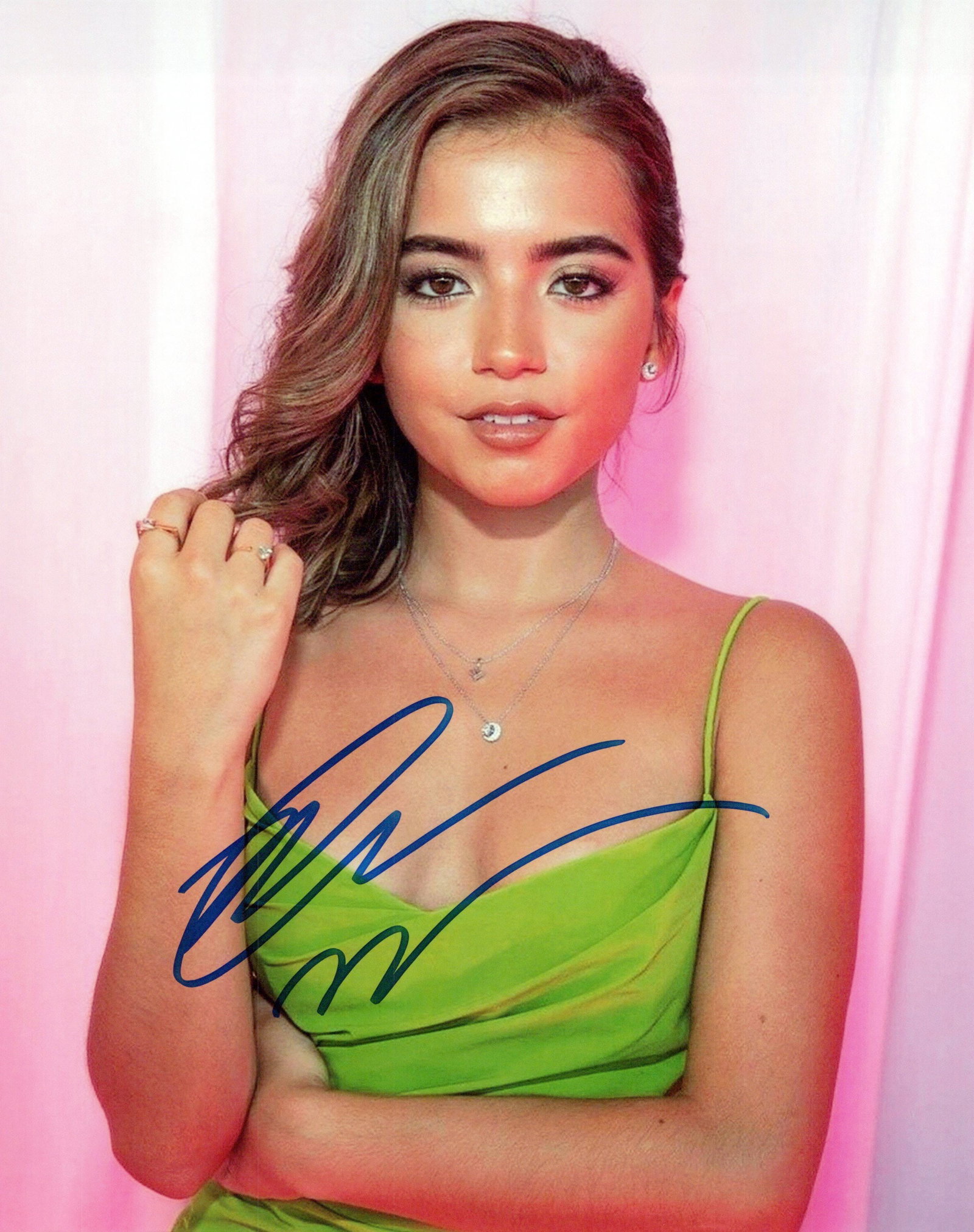 Isabella Merced (Moner) TRANSFORMERS / DORA In Person Signed Photo: Photo size is 8x10. Isabella Merced (Moner) beautiful in person signed photo. Isabella Merced (Moner) has done such TV and movies as TRANSFORMERS, INSTANT FAMILY, and DORA THE EXPLORER AND THE LOST CI