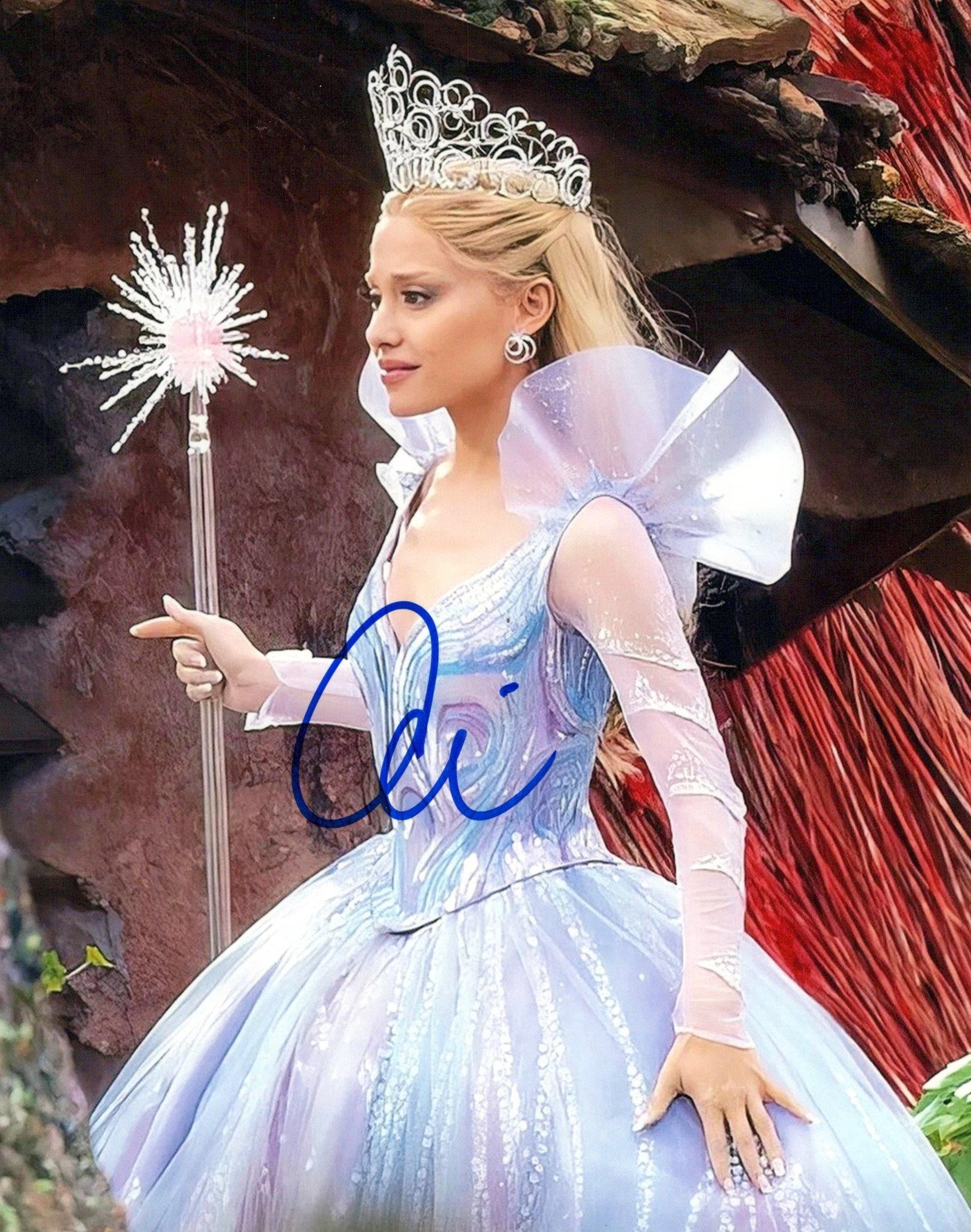 Arianna Grande WICKED In Person Signed Photo (1 of 1)