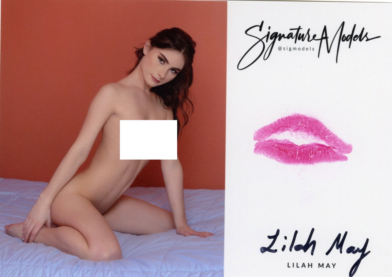 Lilah May LIP PRINT KISS CARD In Person Signed Photo: Photo Size is 5x7. PRIVATE SIGNING. Lilah May in person signed Signature Model. 5x7 Color In Person signed very sexy NUDE portrait. She added a lip print. This item was signed at an EXCLUSIVE signing 