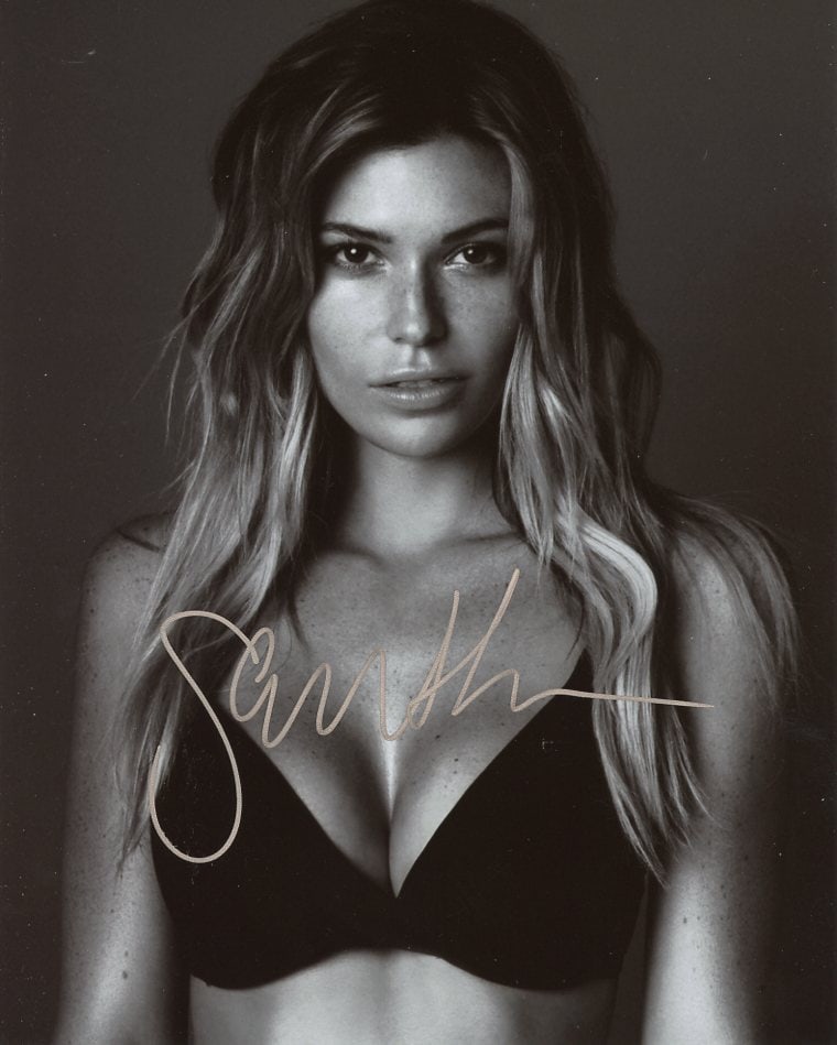 Samantha Hoopes SPORTS ILLUSTRATED In Person Signed: Photo size is 8x10. Samantha Hoopes in person signed autographed photo. Samantha Hoopes is an American model best known for appearing on the Carl's Junior and Hardee's commercials. she was also featur