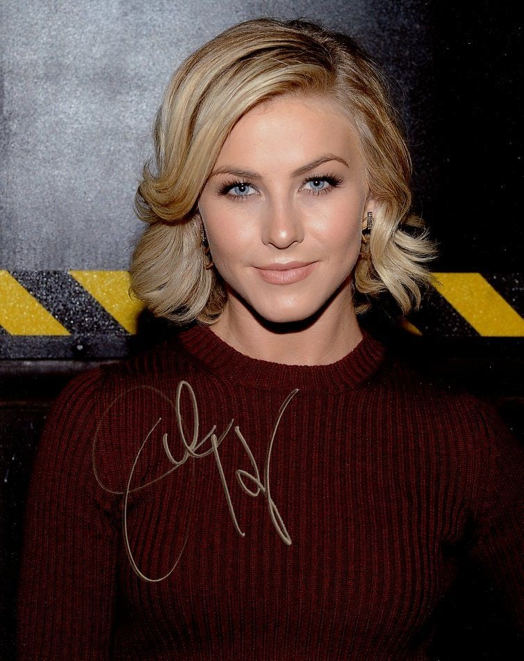Julianne Hough BEAUTIFUL In Person Signed Photo: Photo size is 8x10. Julianne Hough in person signed photo. Julianne Hough has done such movies as FOOOTLOOSE, DIRTY GRANDPA, and SAFE HAVEN.