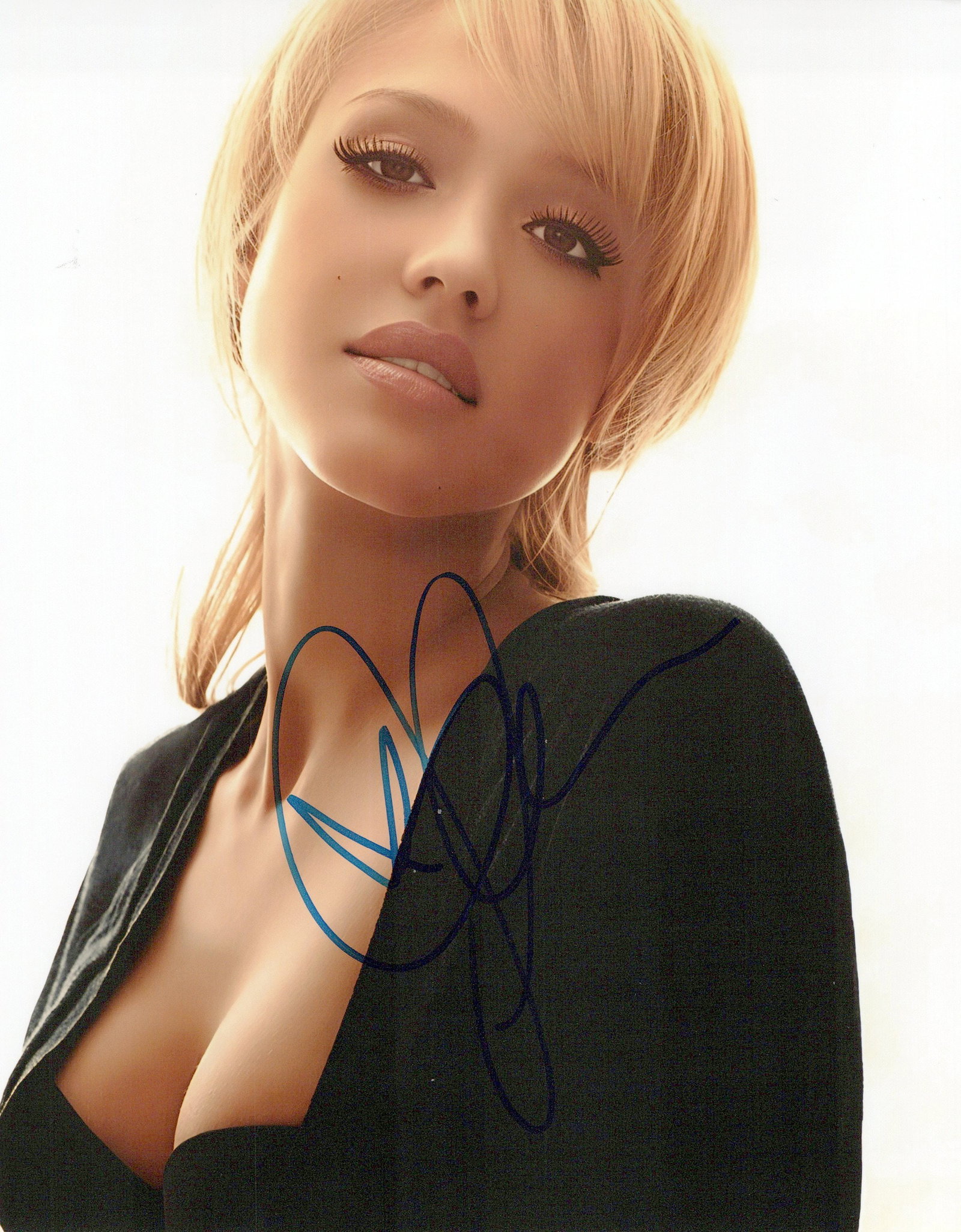 Jessica Alba SIN CITY / FANTASTIC FOUR In Person Signed Photo (1 of 1)