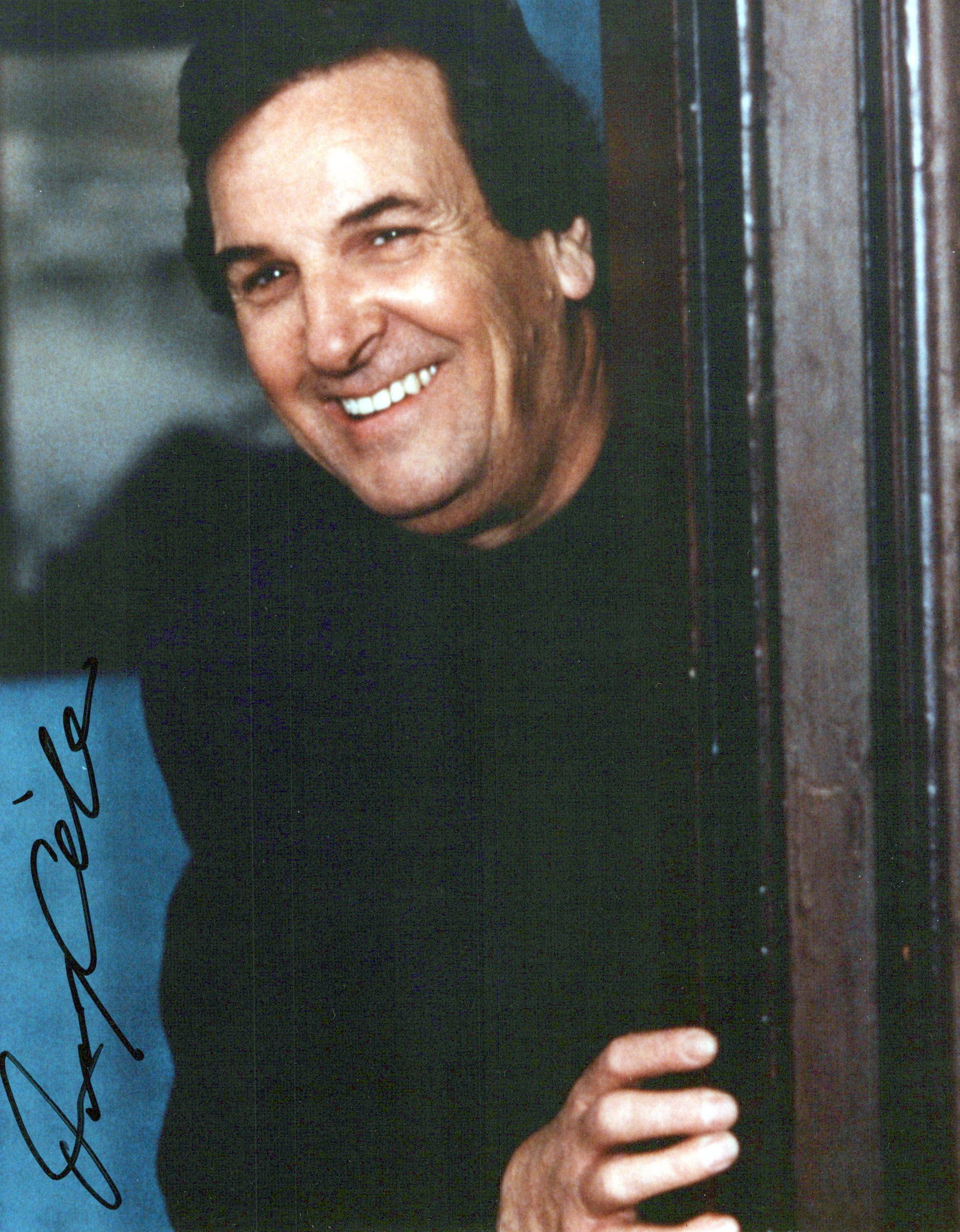 Danny Aiello (1933-2019) MOONSTRUCK / HUDSON HAWK In Person Signed Photo: Photo size is 8x10. Danny Aiello (1933-2019) in person signed photo. Deanie Aiello has done such movies as DO THE RIGHT THING, LITTLE ITALY, and HUDSON HAWK.