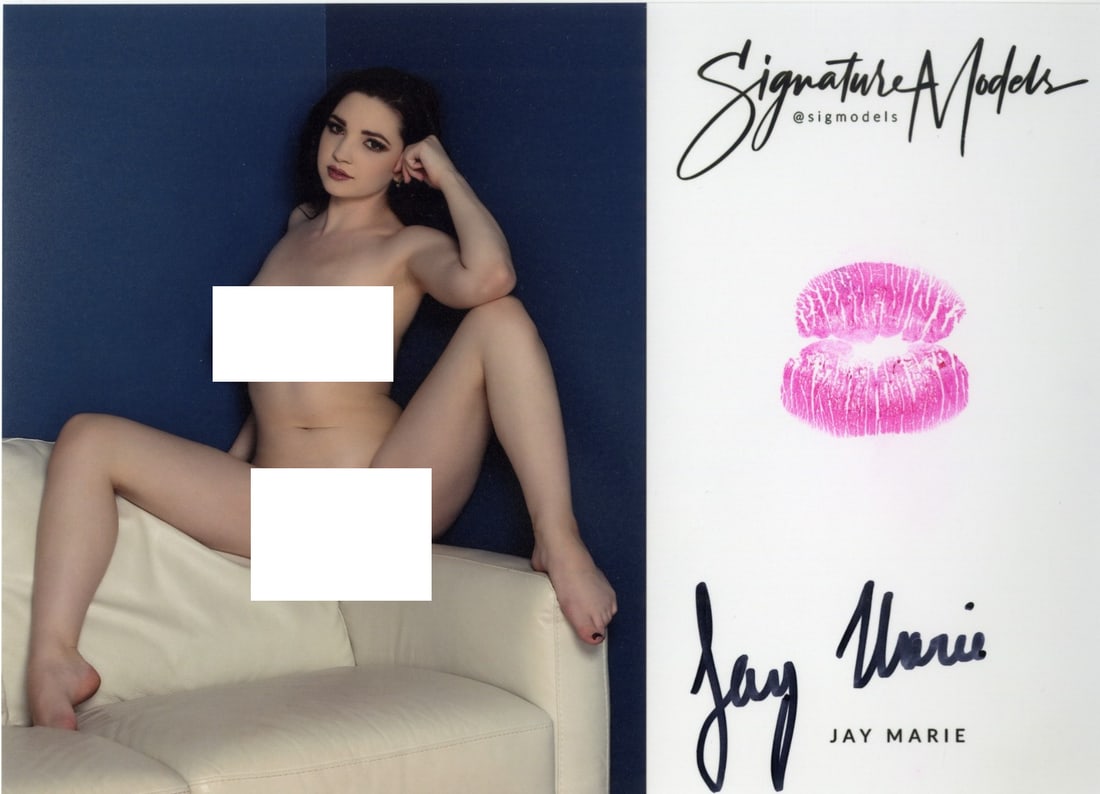 Jay Marie LIP PRINT KISS CARD In Person Signed Photo: Photo size is 5x7. PRIVATE SIGNING. Jay Marie in person signed photo and kiss card. Penthouse Pet of the Month March 2019. 5x7 Color In Person signed very sexy portrait. She added a lip print. This it