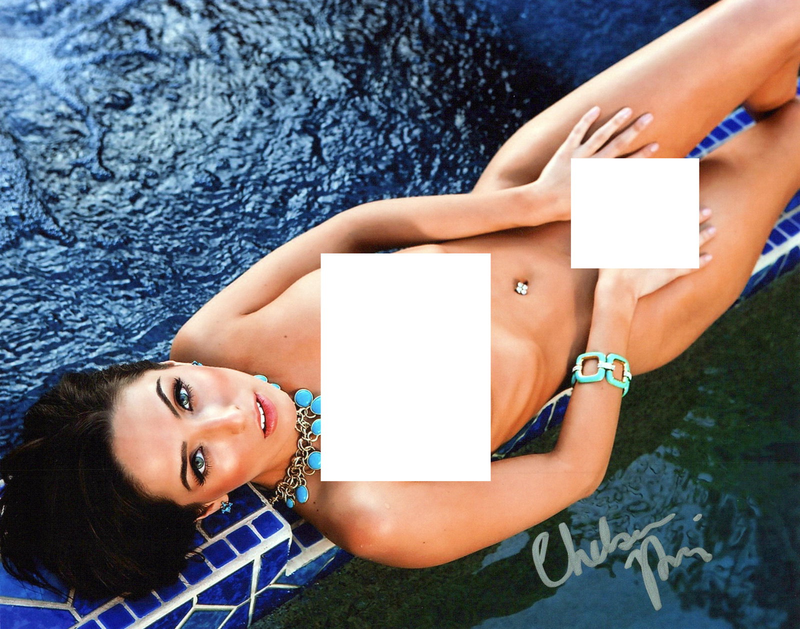 Chelsea Pereira (Brooke) SEXY In Person Signed Photo (1 of 1)