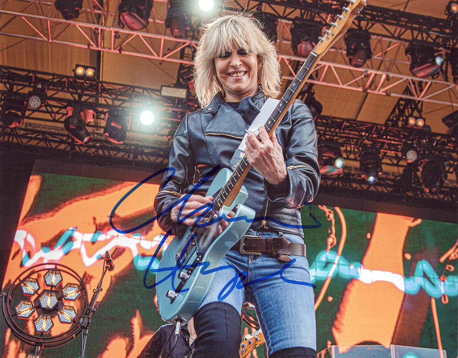 Chrissie Hynde THE PRETENDERS In Person Signed Photo: Photo size is 8x10. Chrissie Hynde in person signed photo lead singer THE PRETENDERS. Christine Ellen Hynde is an American-British singer, songwriter, and musician. She is a founding member of the