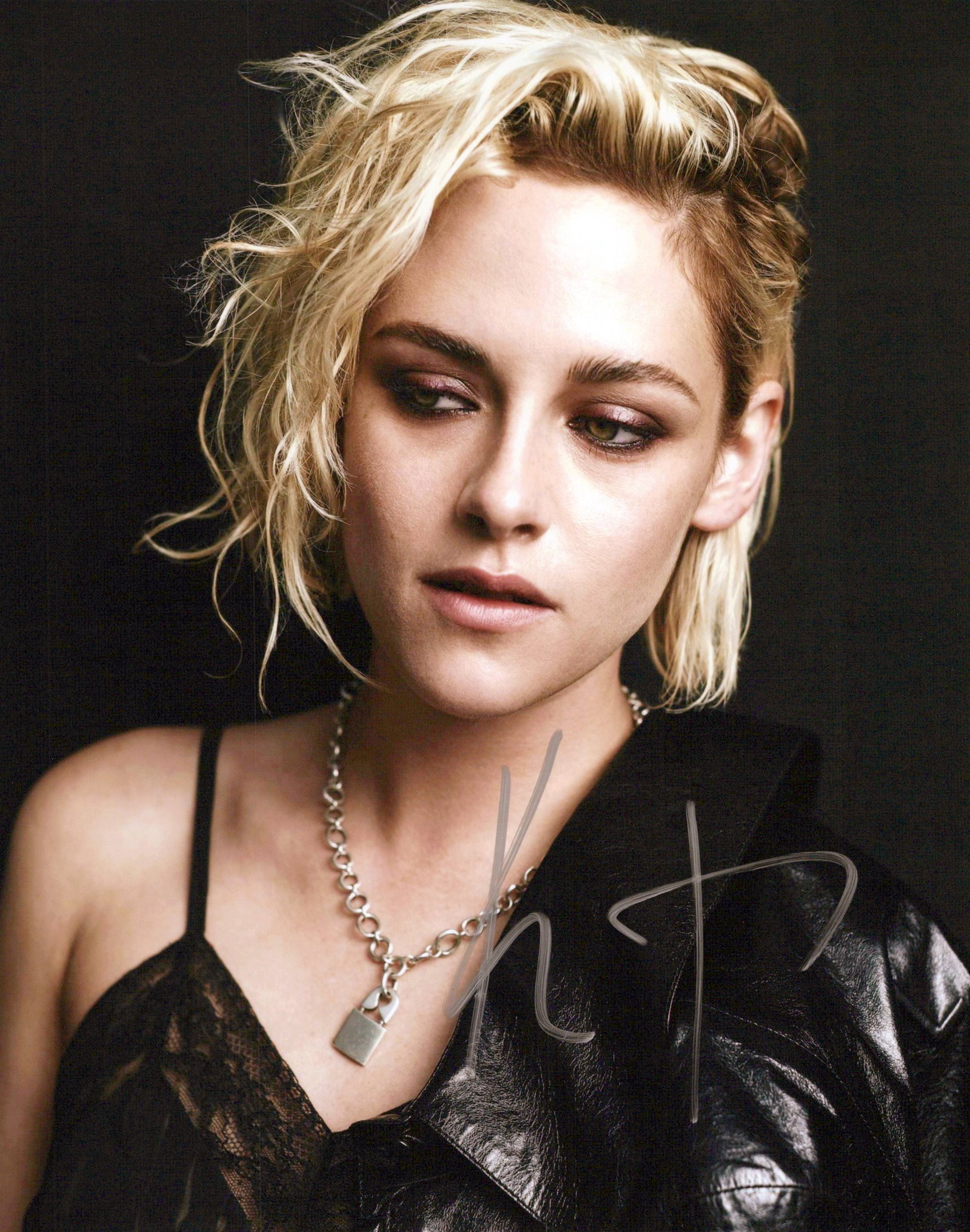 Kristen Stewart SEXY In Person Signed Photo (1 of 1)